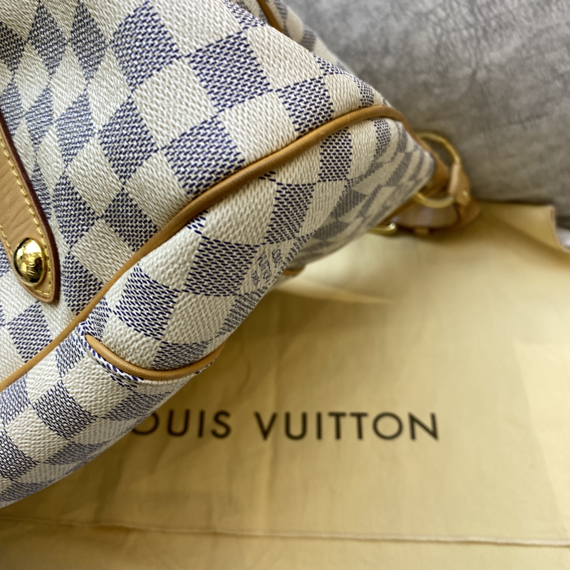 Louis Vuitton, Bags, Louis Vuitton Galleria Shoulder Bag