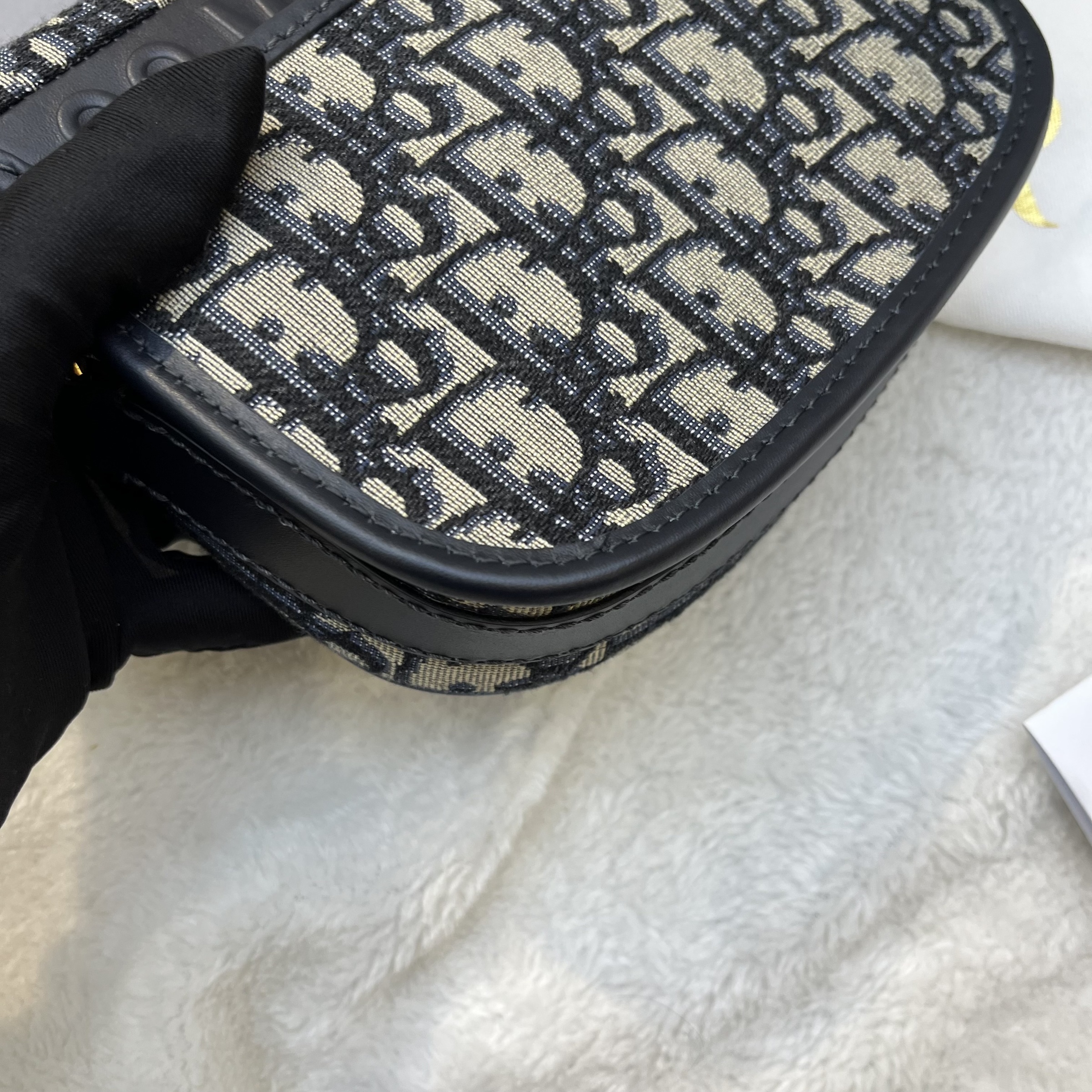 CHRISTIAN DIOR SMALL DIOR BOBBY BAG (05BO0290) Lbite Luxury Branded