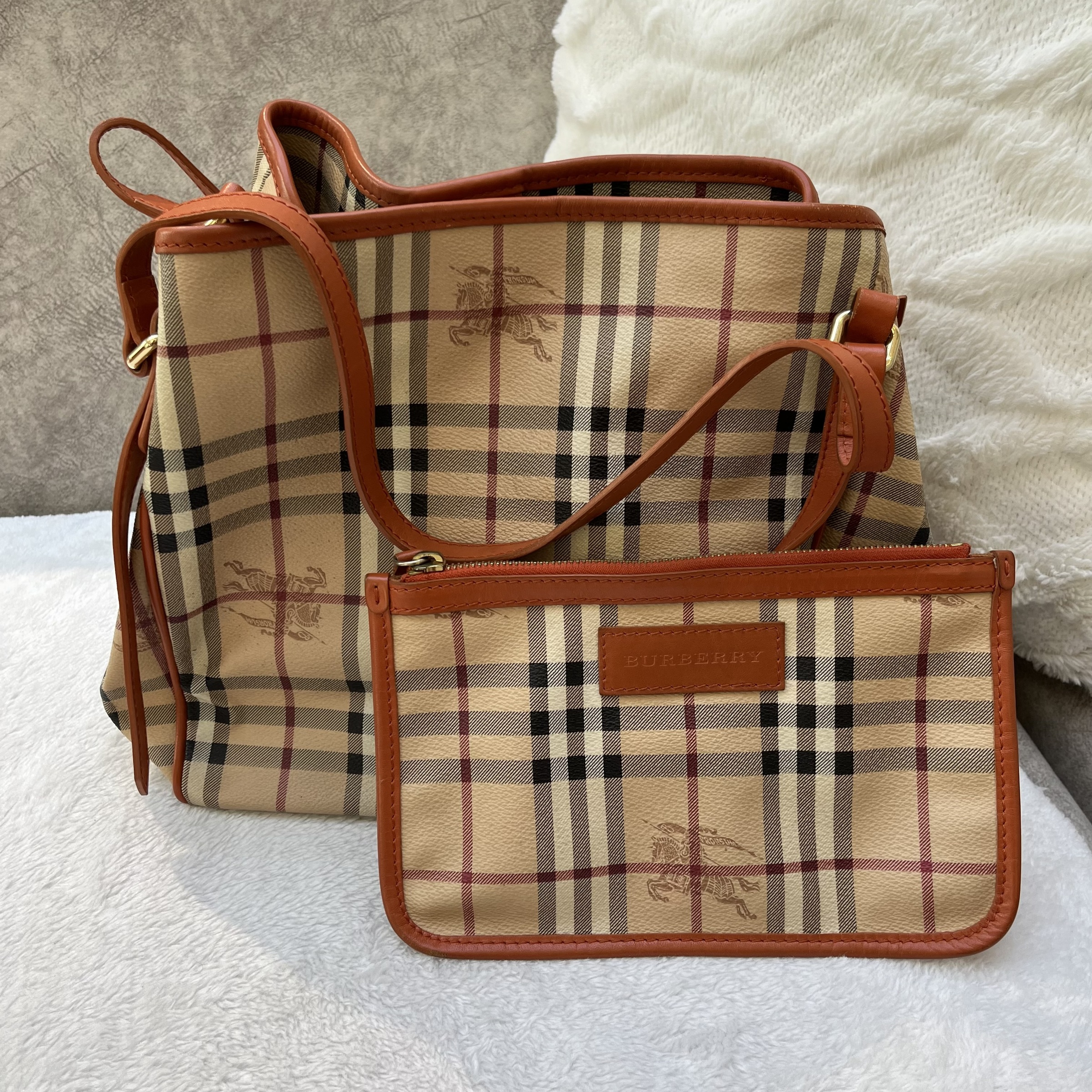 Louis Vuitton Damier Azur Berkeley Shoulder Bag – The Don's Luxury