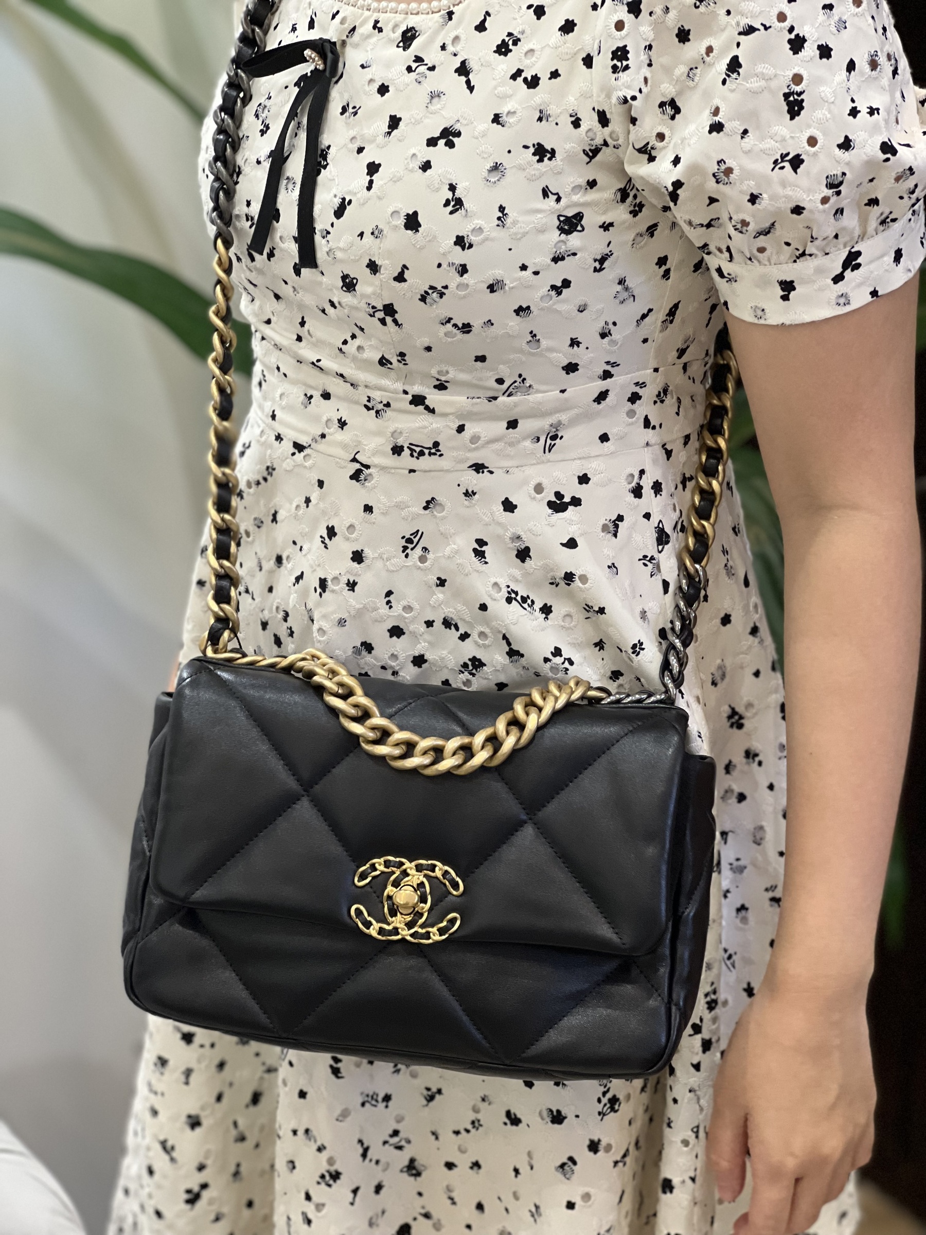 Chanel C19 Black Bag - Doluxury