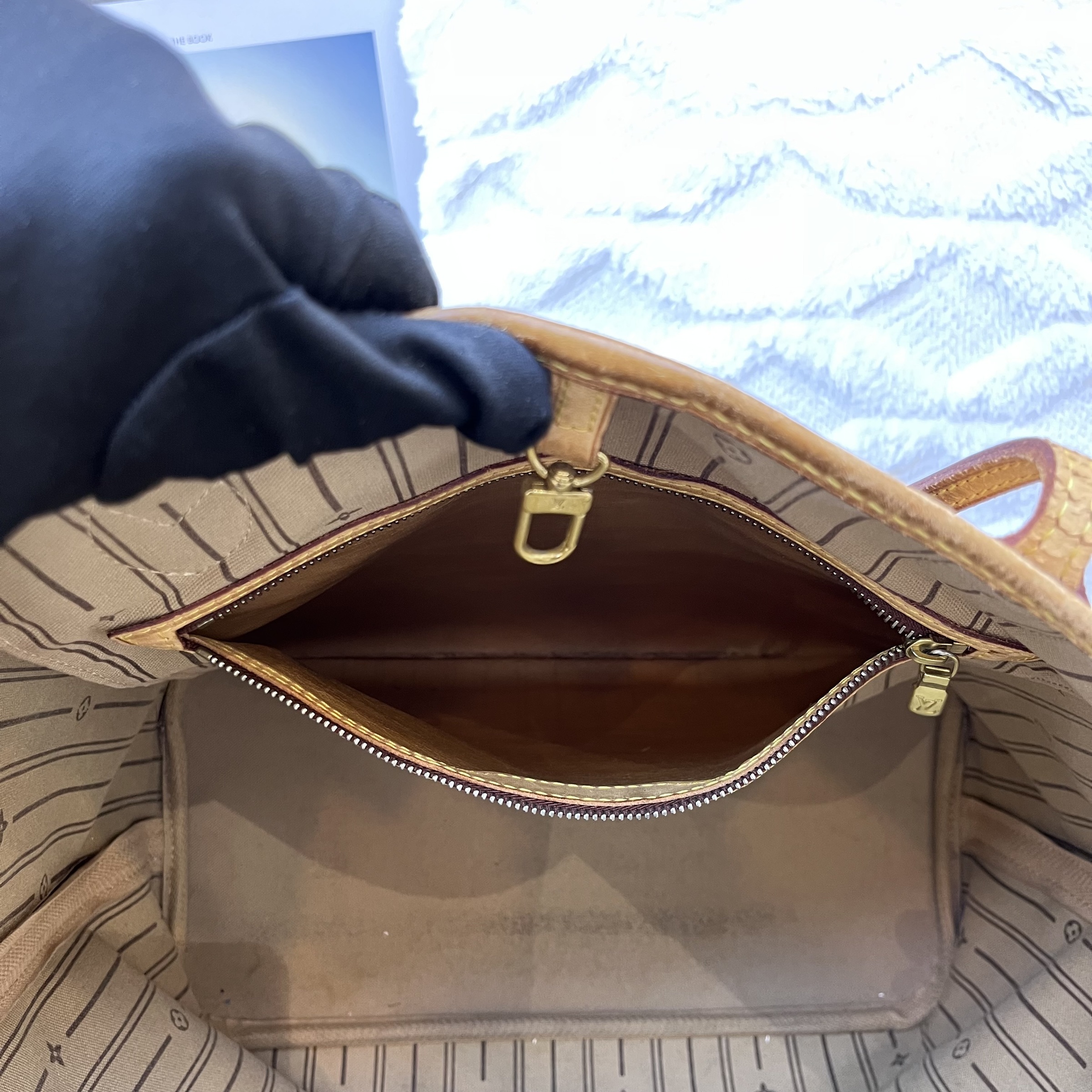PREOWNED LOUIS VUITTON NEVERFULL MM (SA4099) – Lbite Luxury