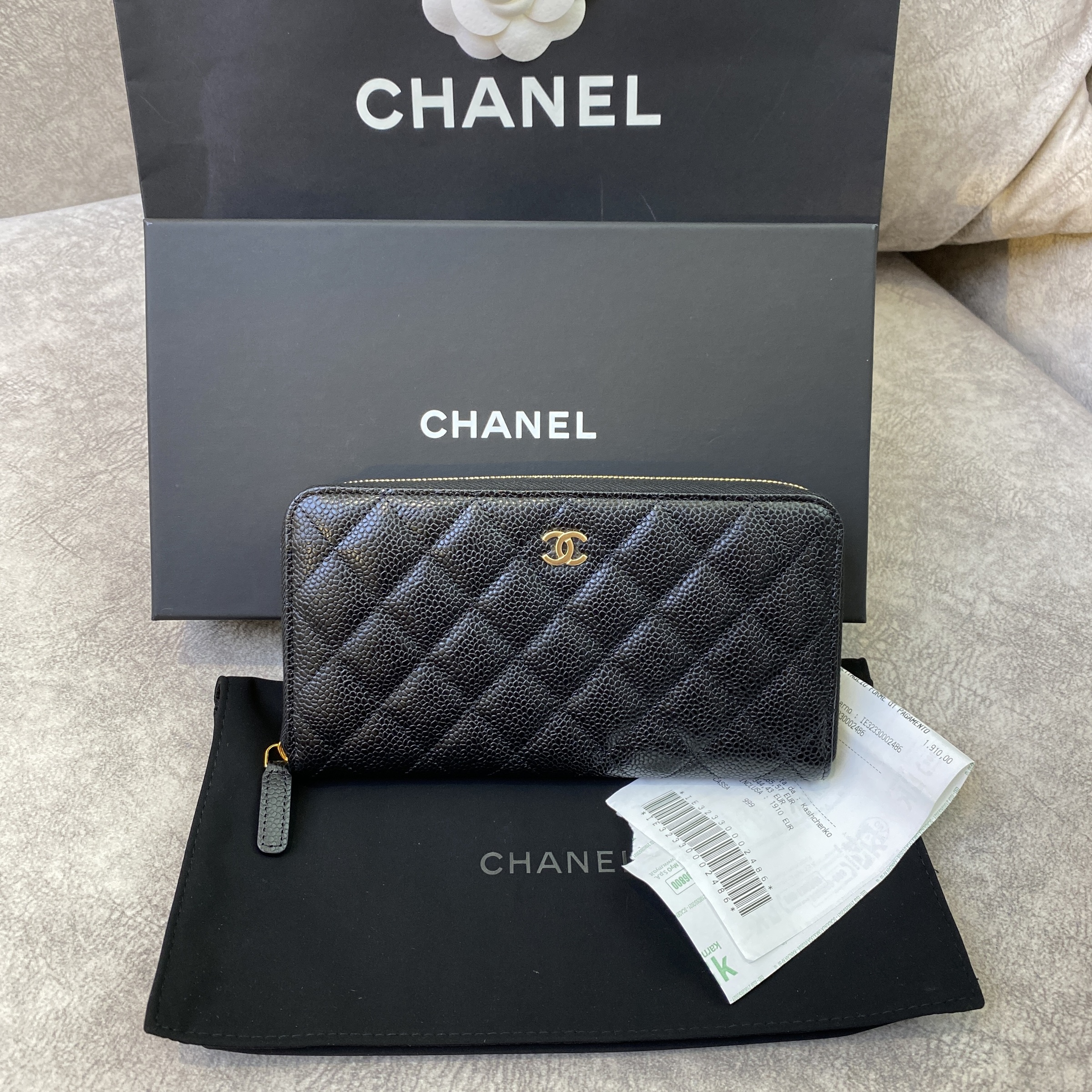 CHANEL Classic Long Zipped Wallet AP0242 Y01864 C3906 