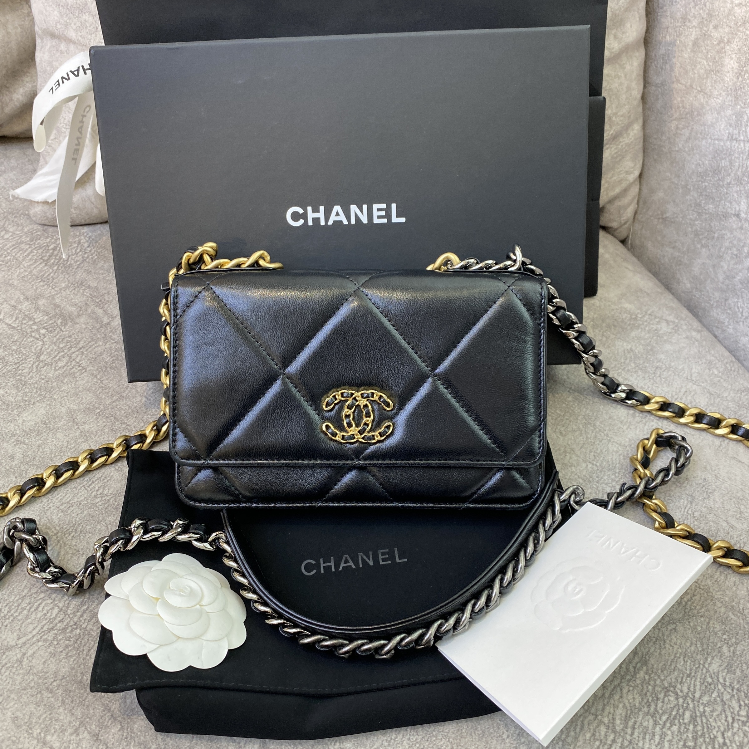 PREOWNED CHANEL C19 WOC LAMB SKIN (M) – Lbite Luxury Branded - Your Trusted  Luxury Expert