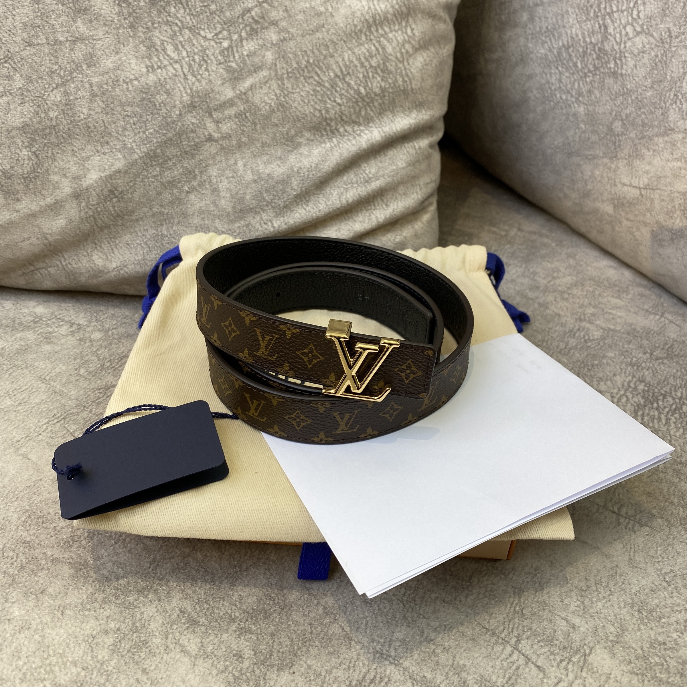 Louis Vuitton LV Pyramide 40mm Belt Monogram. Size 85 cm