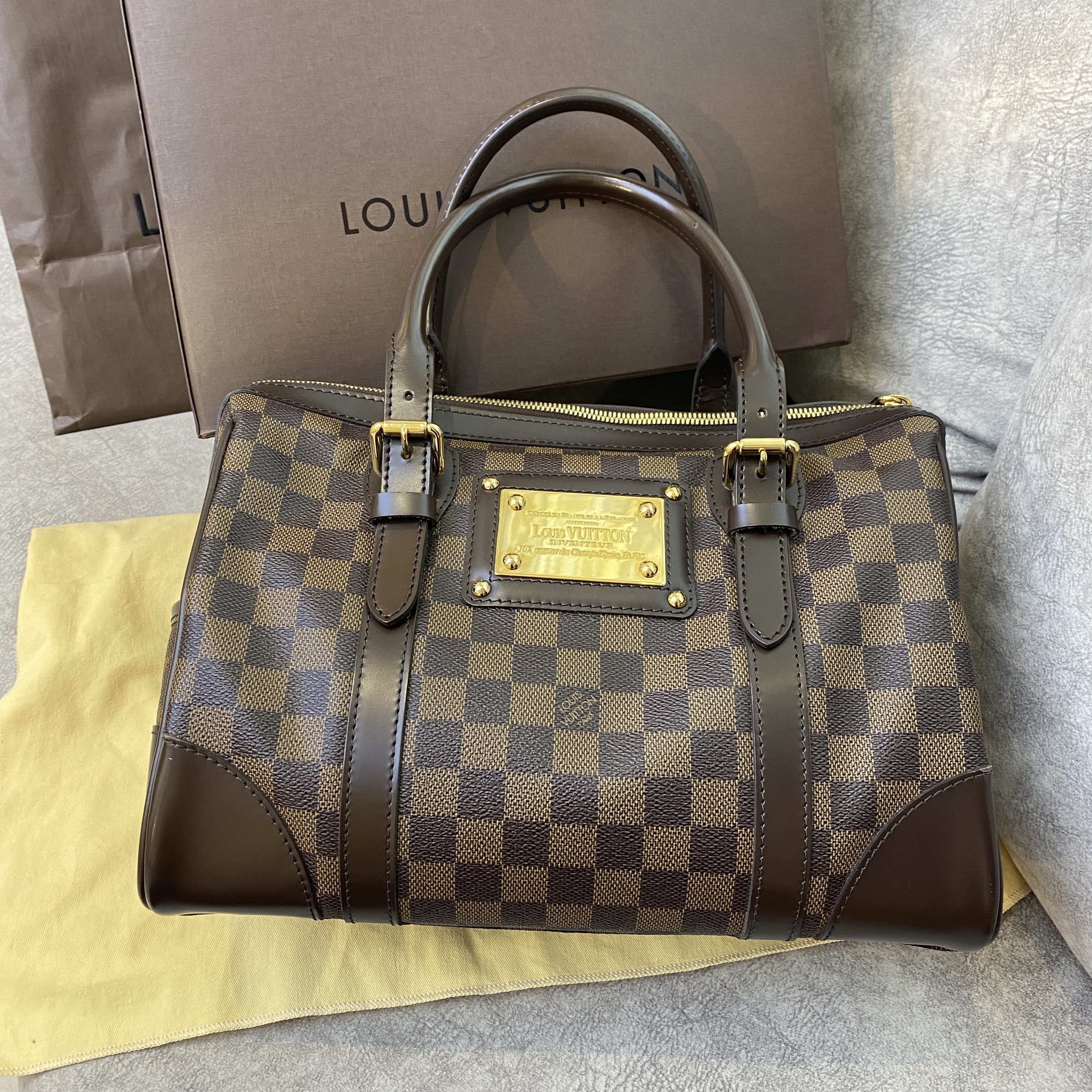 PREOWNED LOUIS VUITTON BILL CLIP – Lbite Luxury Branded - Your