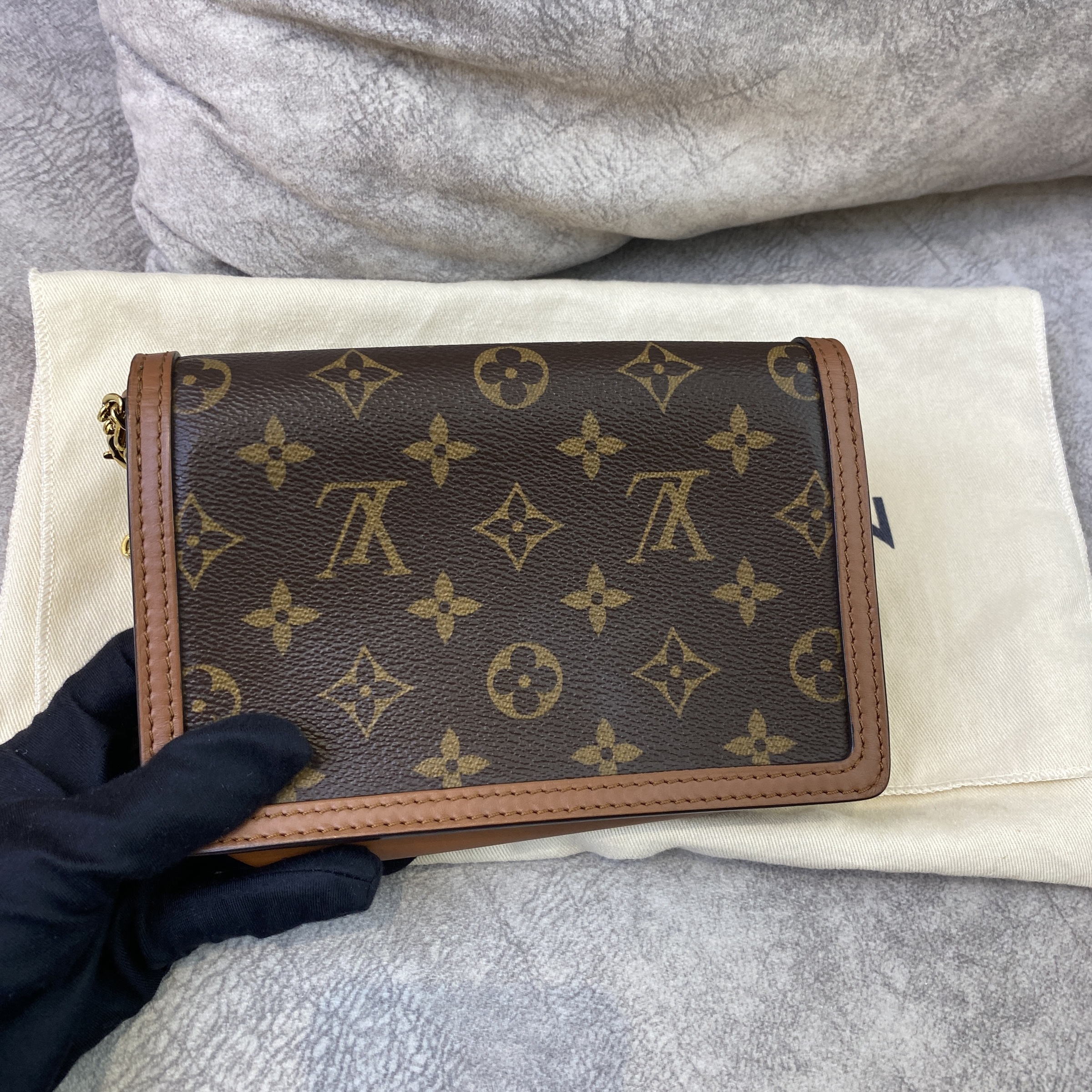 URGENT SALE!!! FULL SET RECEIPT Authentic LV Dauphine WOC, Luxury, Bags &  Wallets on Carousell