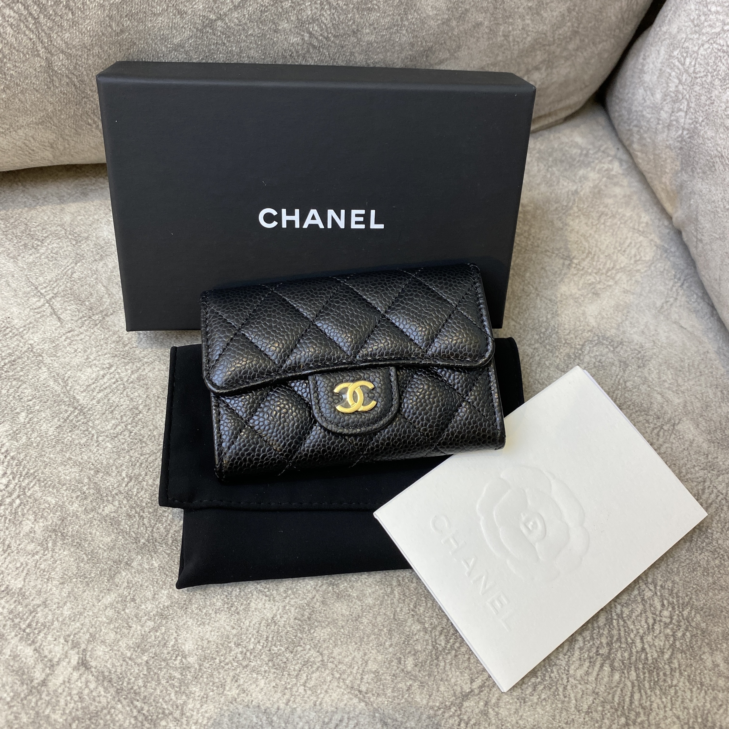 CHANEL CLASSIC CARD HOLDER FLAP CAVIAR GOLD HARDWARE (A3AT69A) – Lbite ...