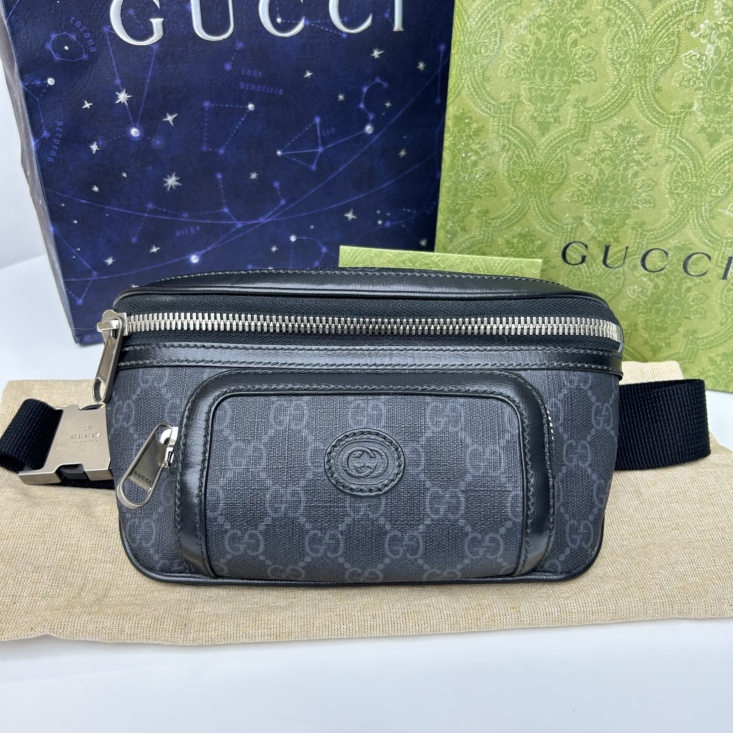 Gucci GG Supreme Body Bag Waist Pouch Hip Leather Beige Black 523309