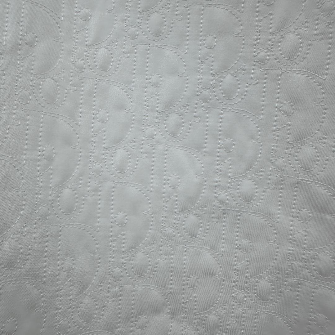 40f967d0-e3df-4bb6-936b-26006d68d76c