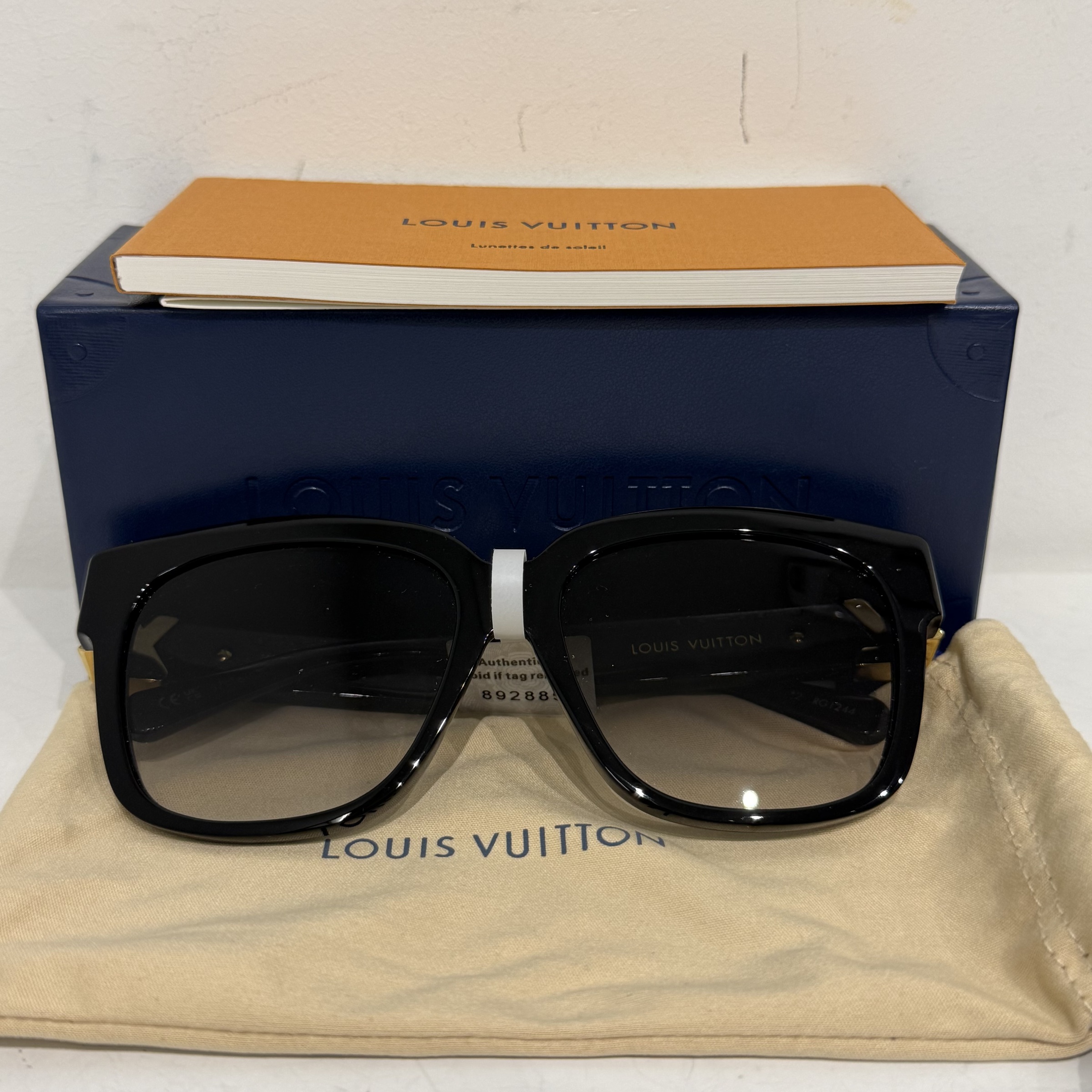 image_8AD740EB-B1CD-4EC2-A96A-A2EFF8B0B93A_1758880017