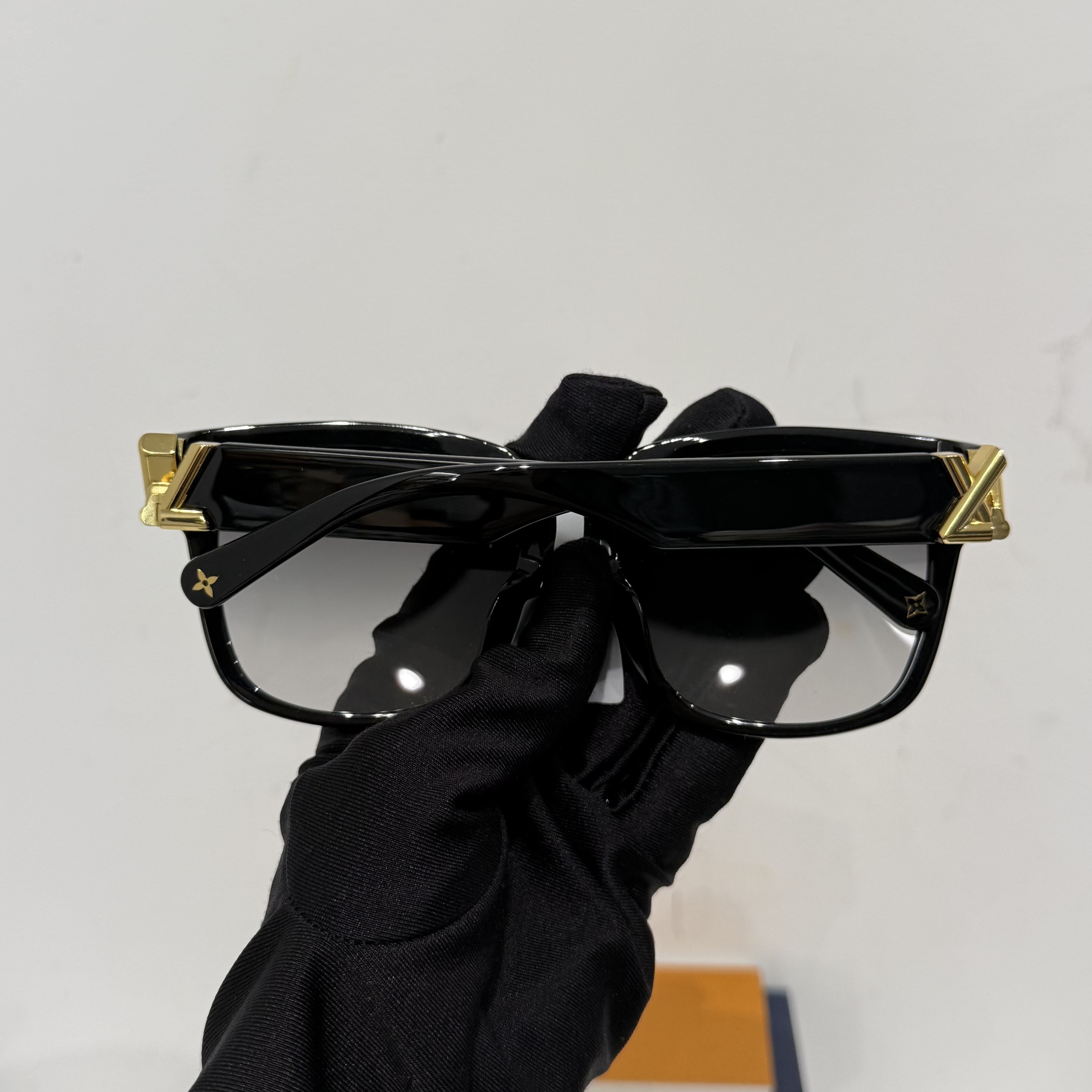 image_9B48BF4D-A78E-4E1B-AFC2-351D7835585C_1758880017