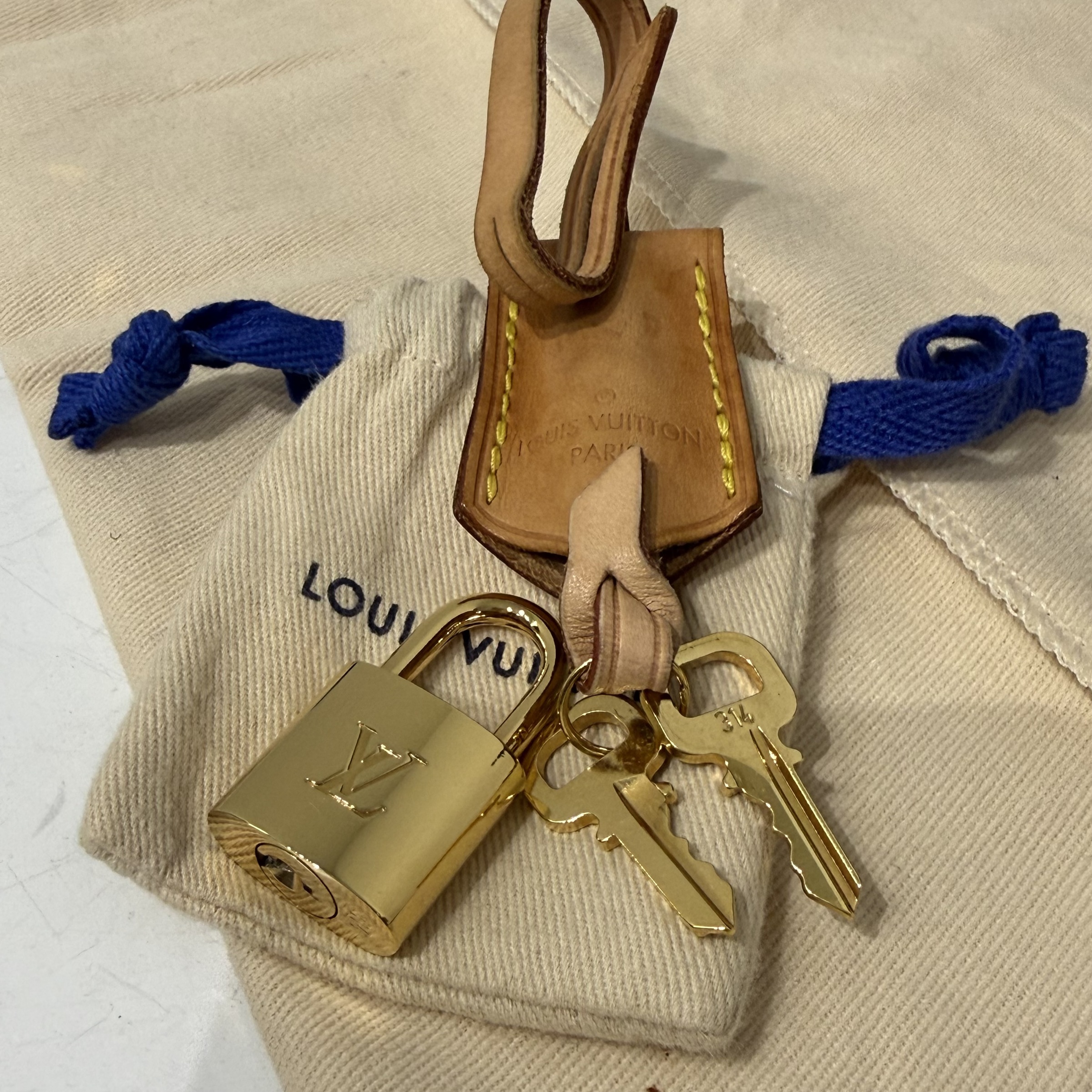 image_C2654D4A-A9D5-4E89-8AF6-6DA57132CC8C_1760324227