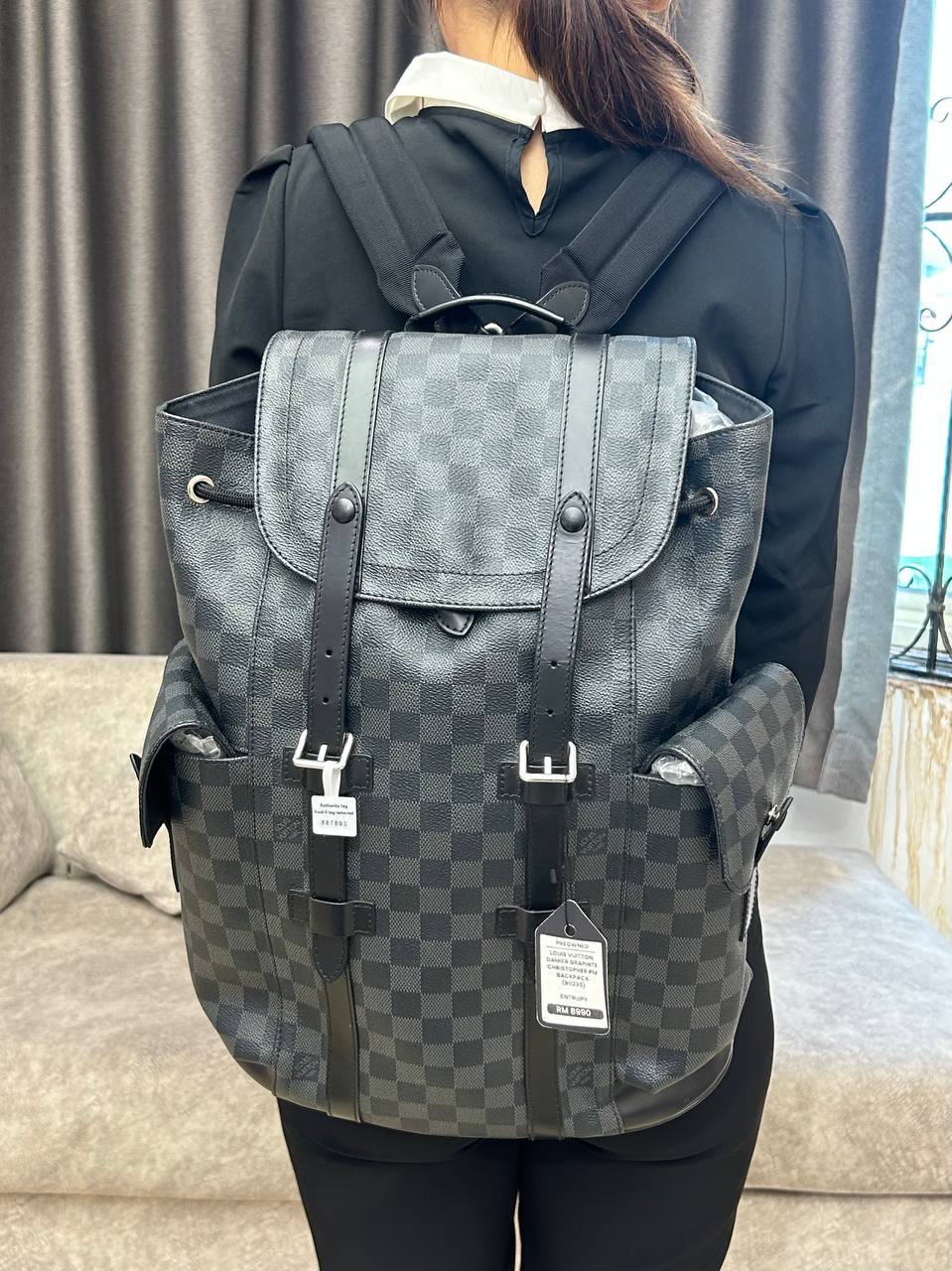 photo_1_2025-10-22_17-04-01