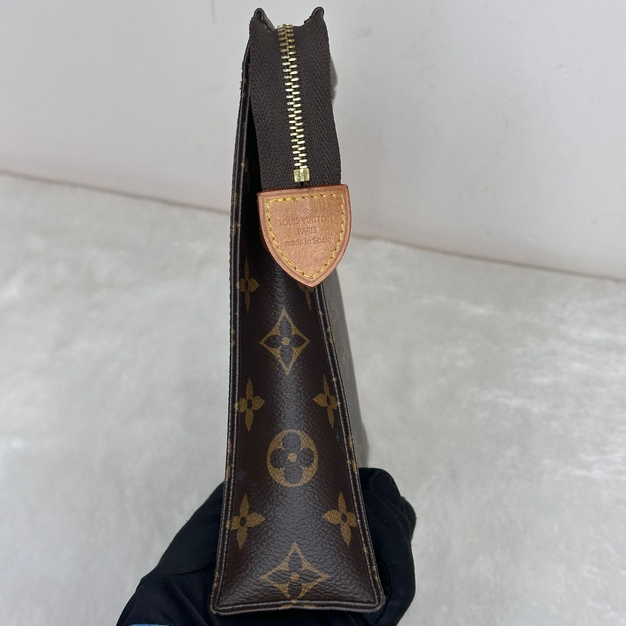 WhatsApp Image 2025-10-24 at 5.12.35 PM (3)