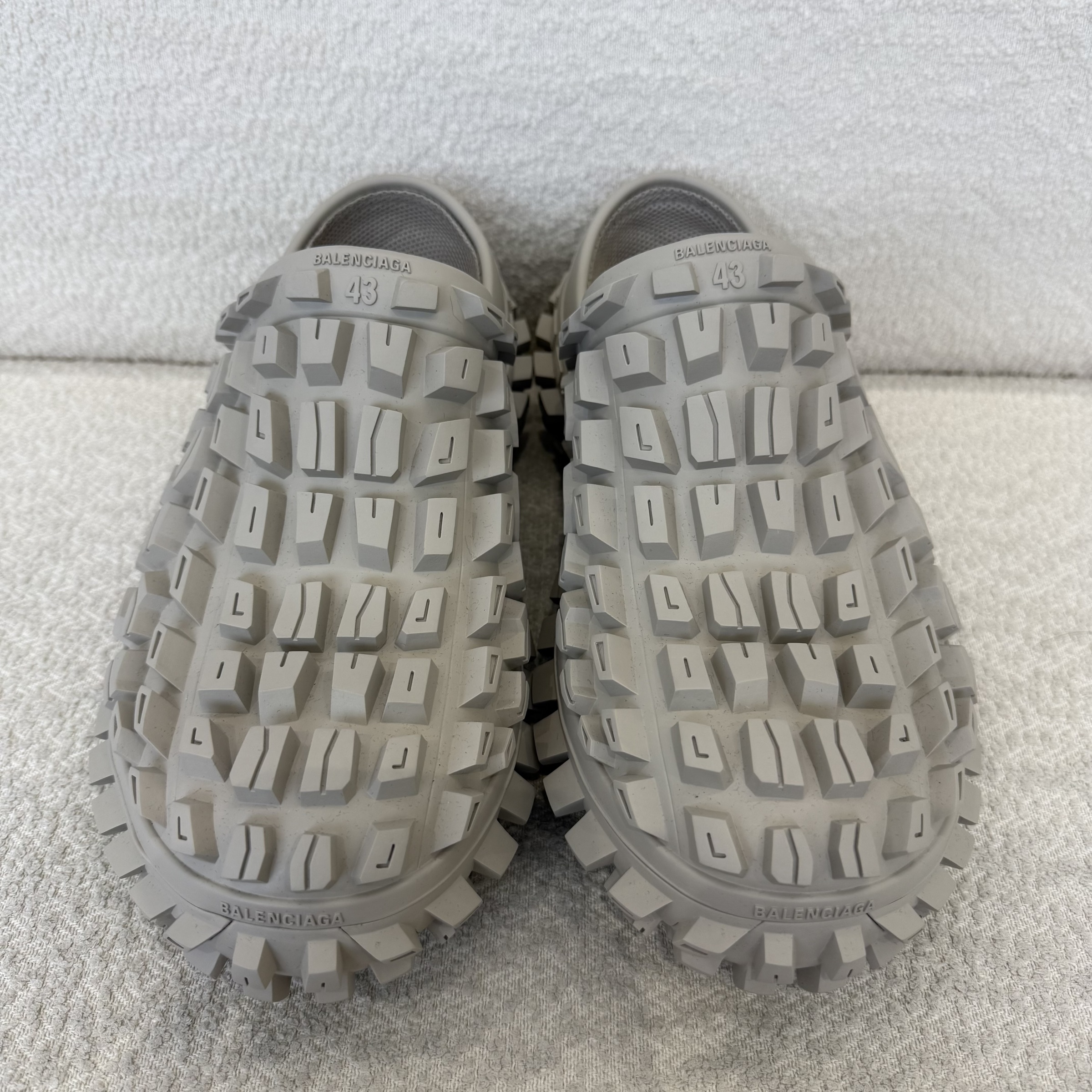 image_CCA3A627-CE8E-4BBB-8DE9-187B5F6D6D25_1761733500