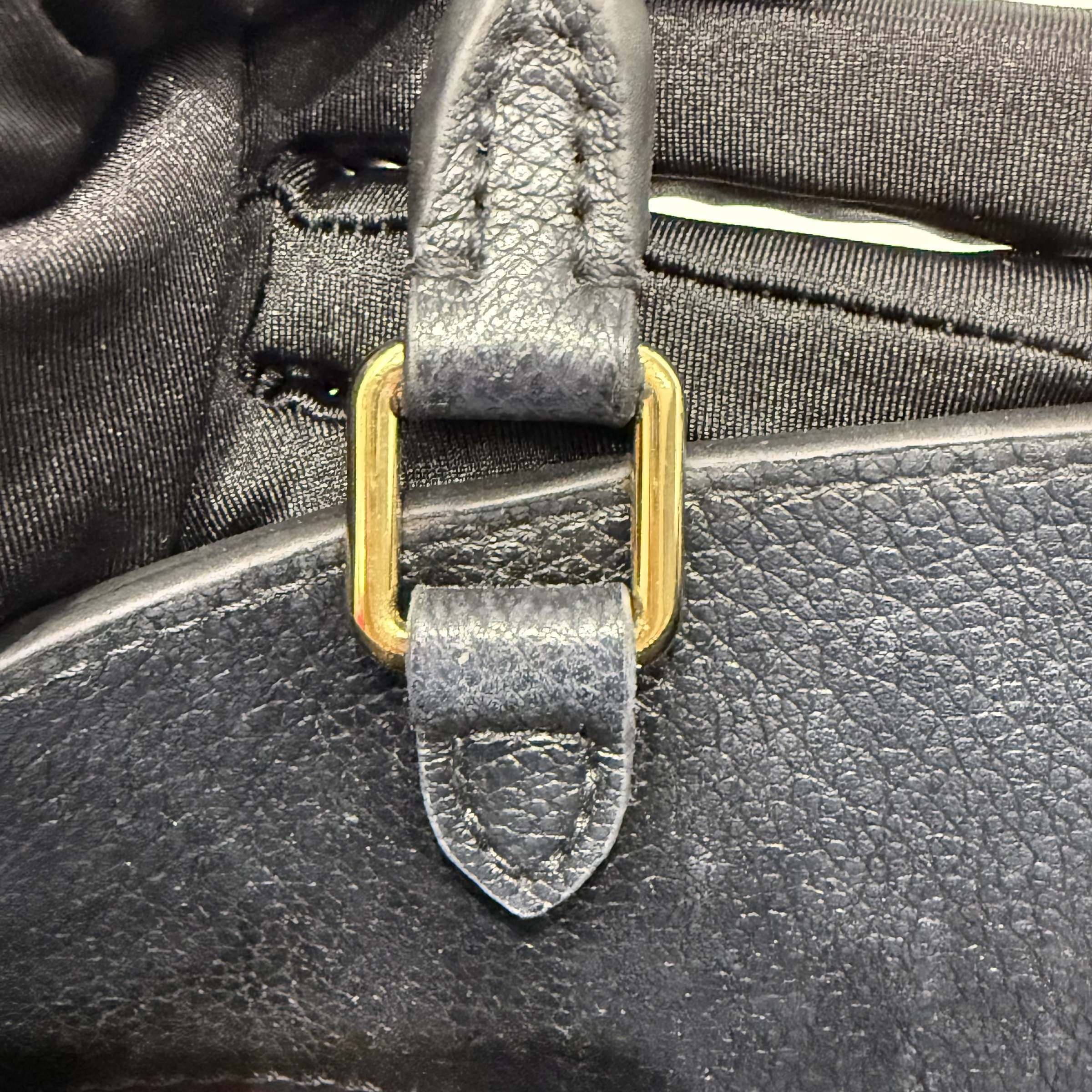 image_B3BFE70D-2E38-4D98-AA89-9C6DE78CAA57_1761738162