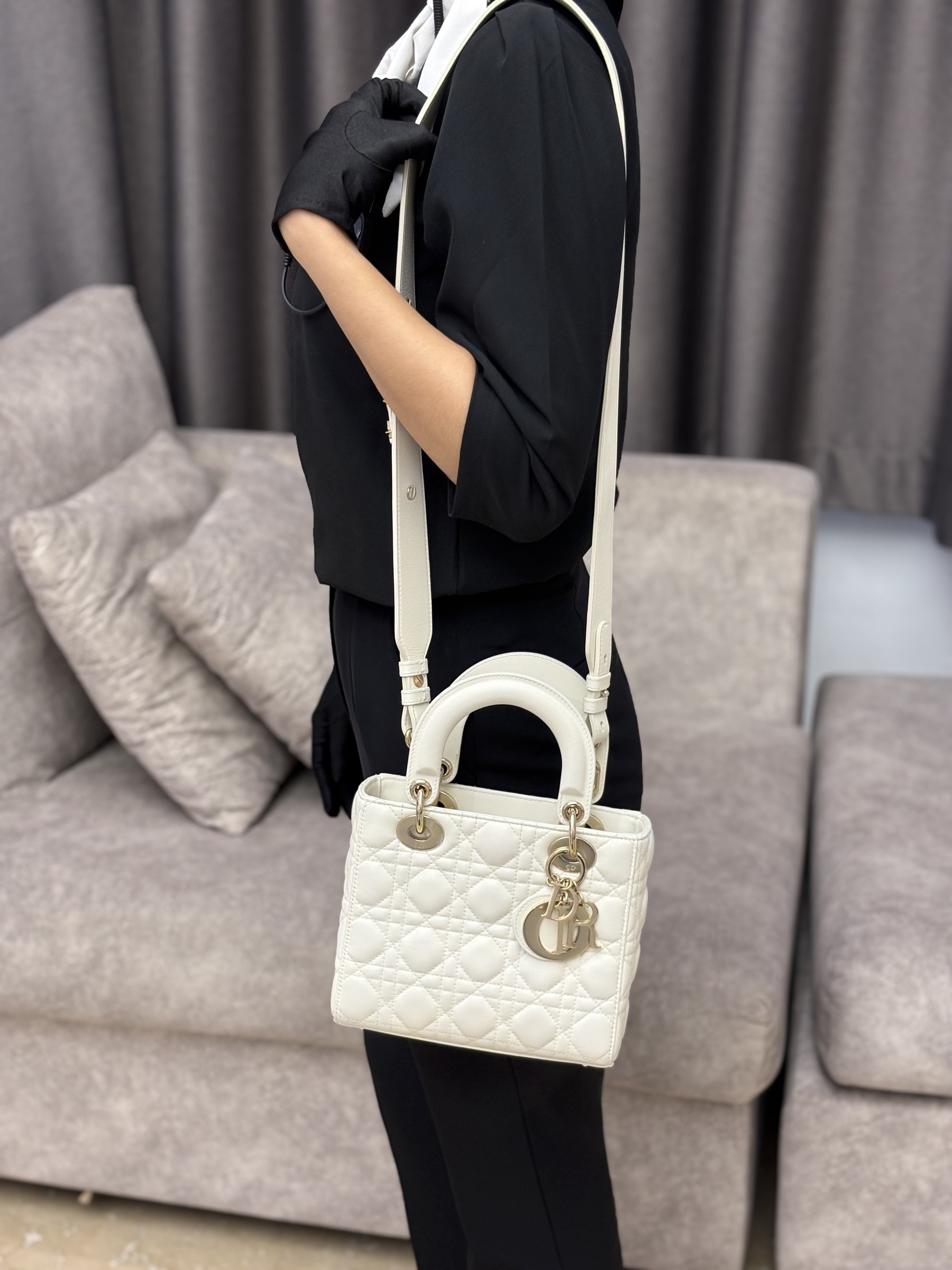 image_DE8ED6F6-C6FE-4FD8-BA48-8D00B9514400_1761892308