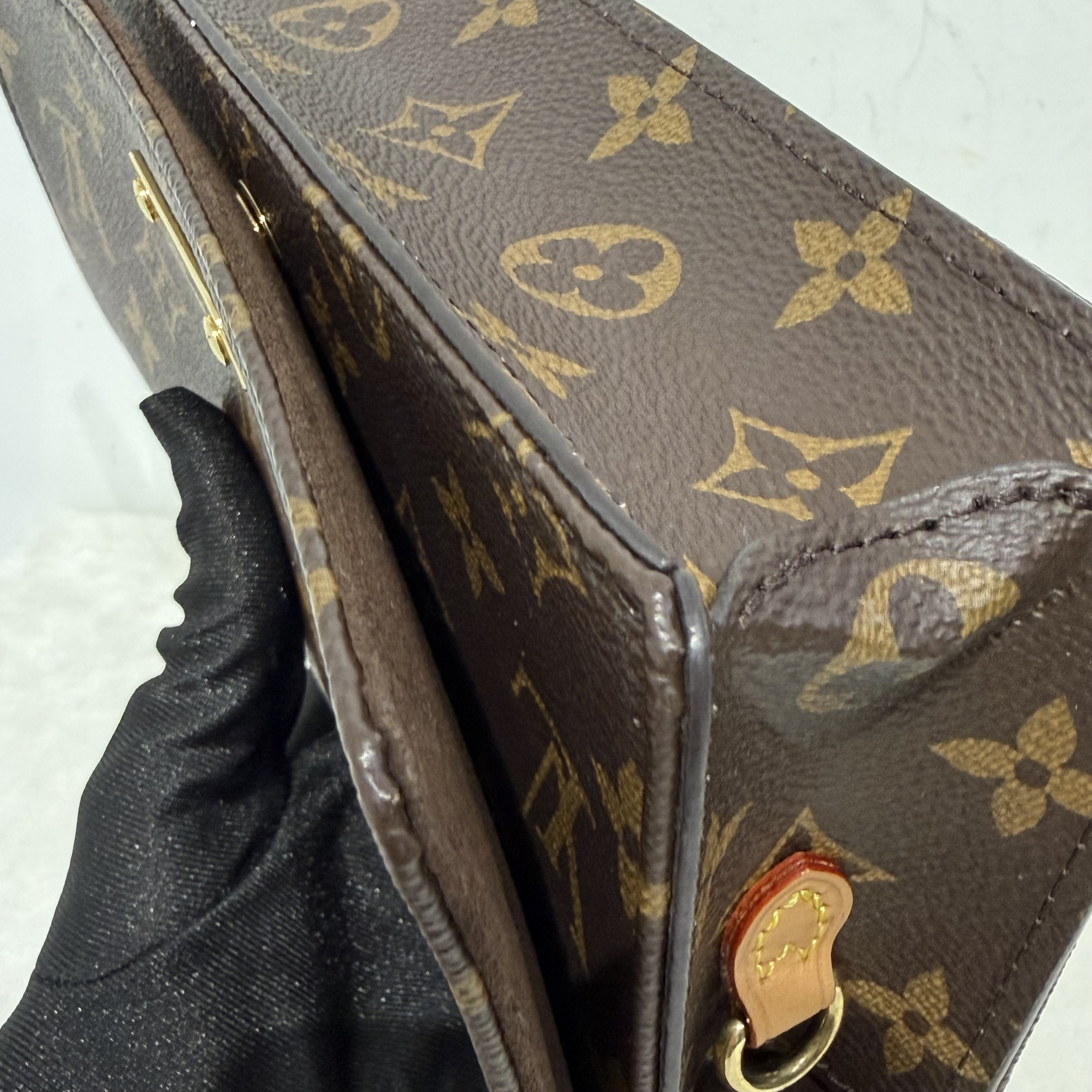 image_16682325-28BF-4B28-8F72-4ABB5E301EDC_1762072813