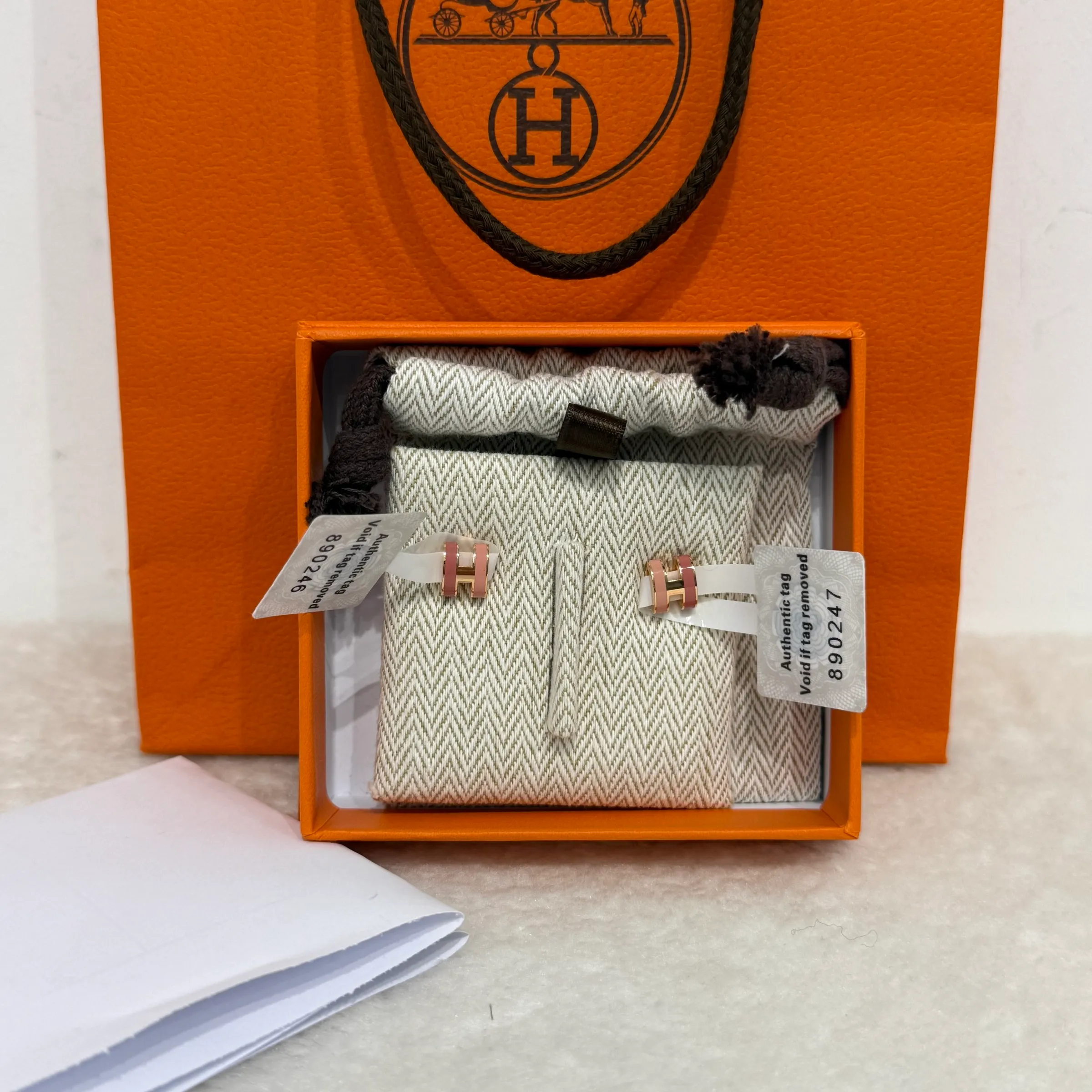 image_9885EE95-0249-4B3D-8F14-6194D87A0154_1762239744