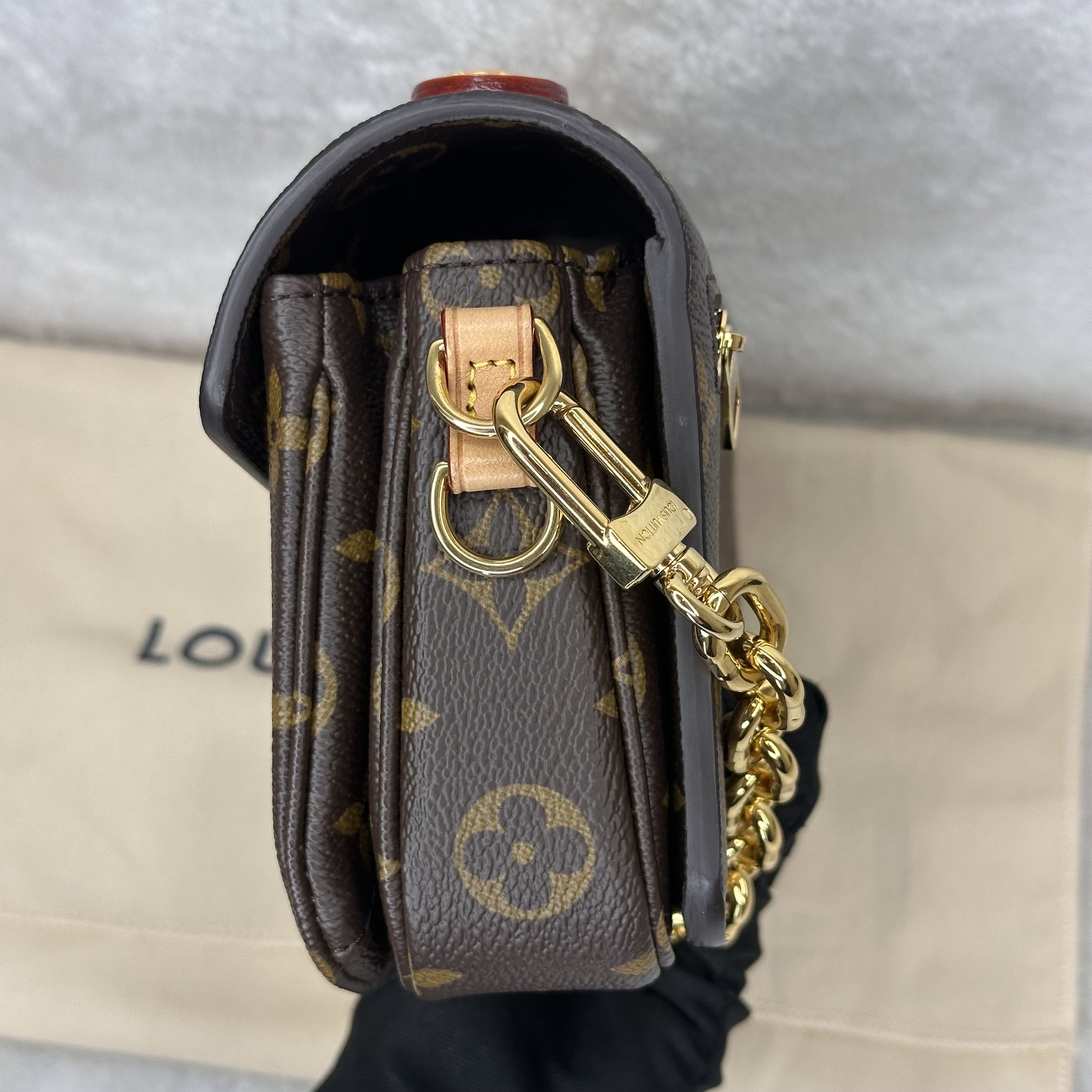 image_0B0102A9-A529-4B5F-91EA-27FC52902B00_1762329163