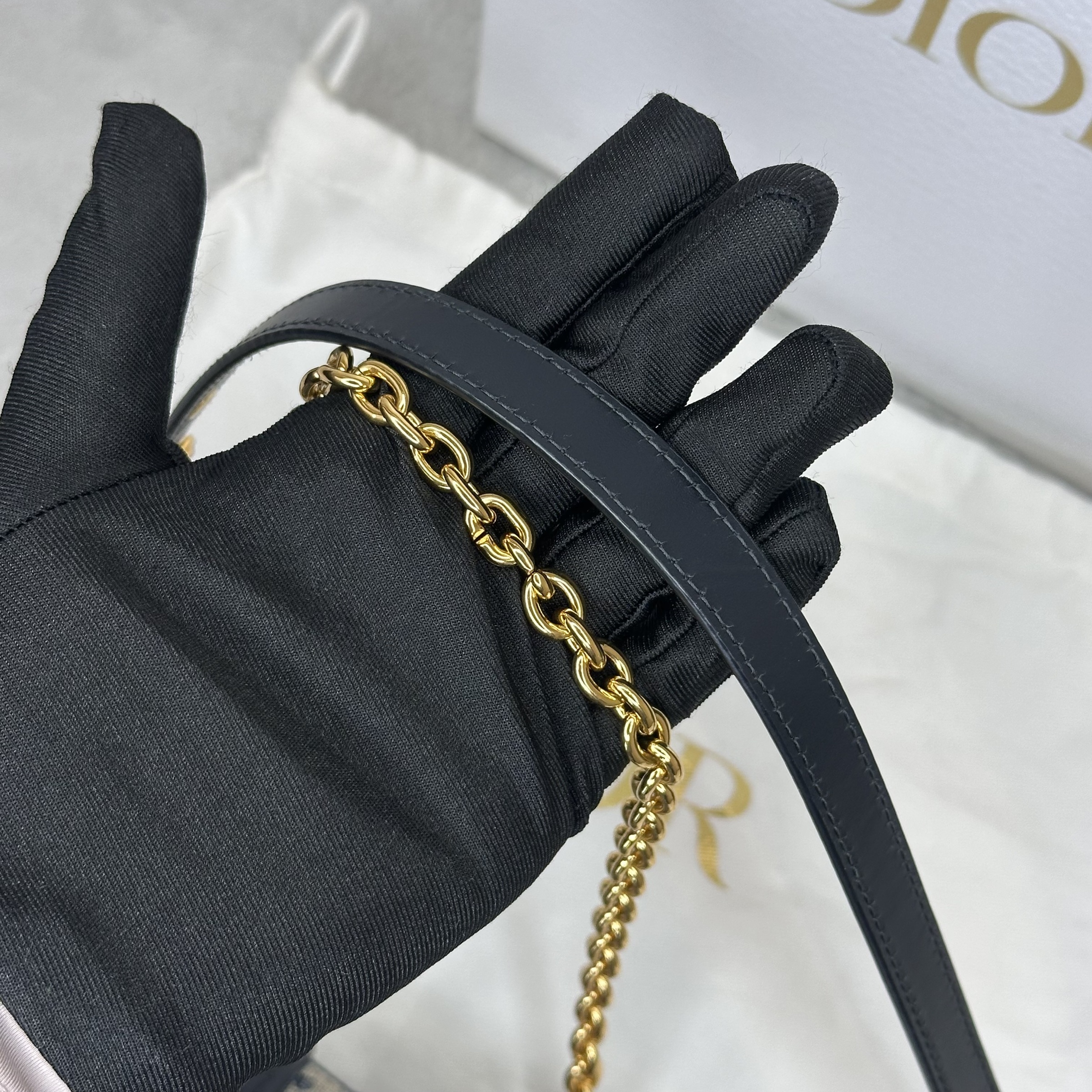 image_A9BCD470-FBF3-45A5-917B-591F0426F2A3_1762424077