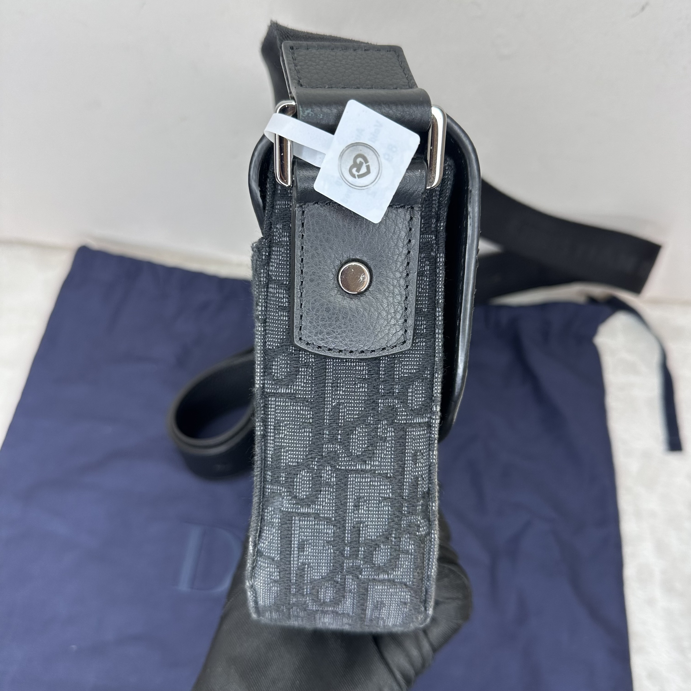 image_CBDFFCDD-CD5E-42F2-908F-13516364791D_1762489272