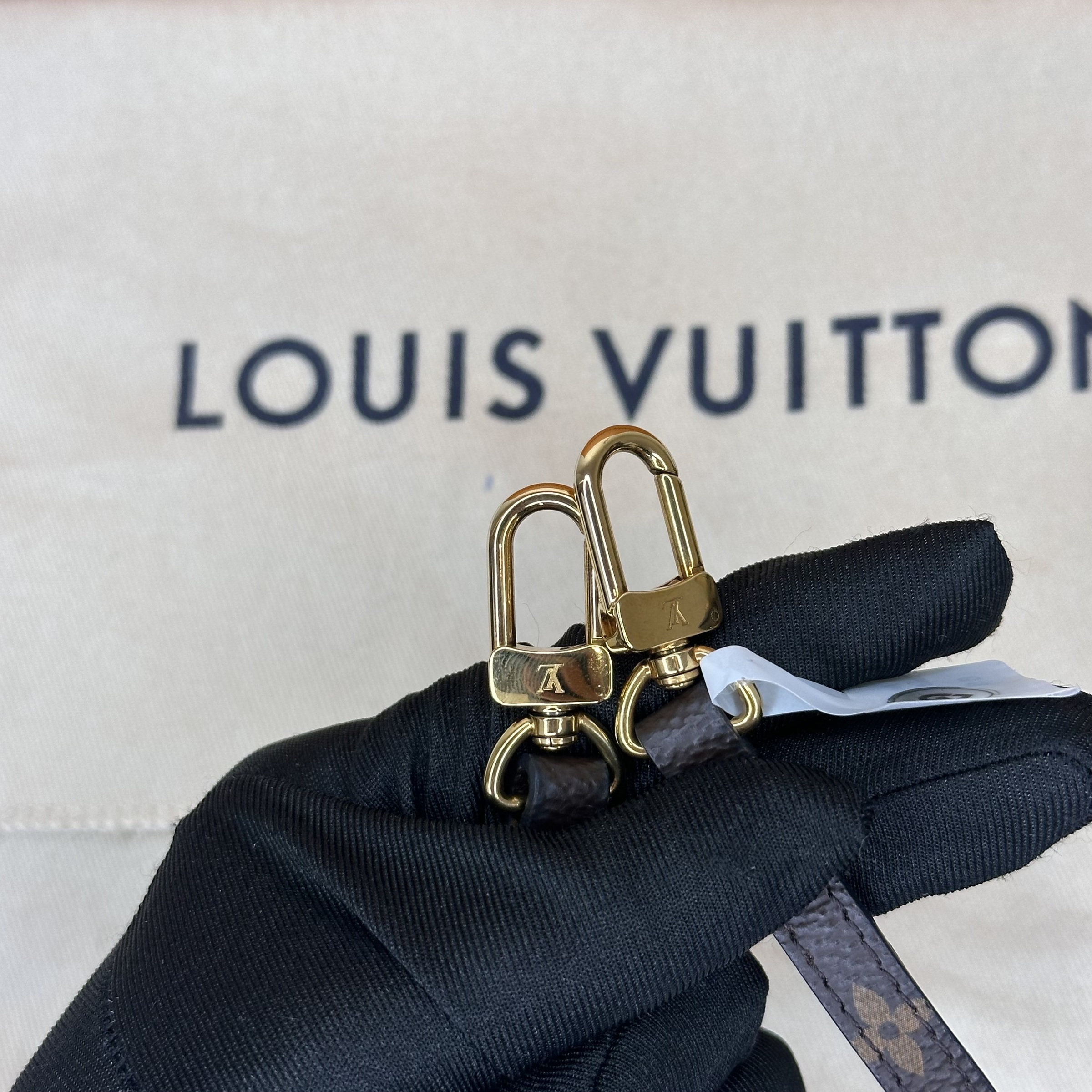 image_CF76CD88-A7B3-49DF-9A6A-8F940719735C_1762509049