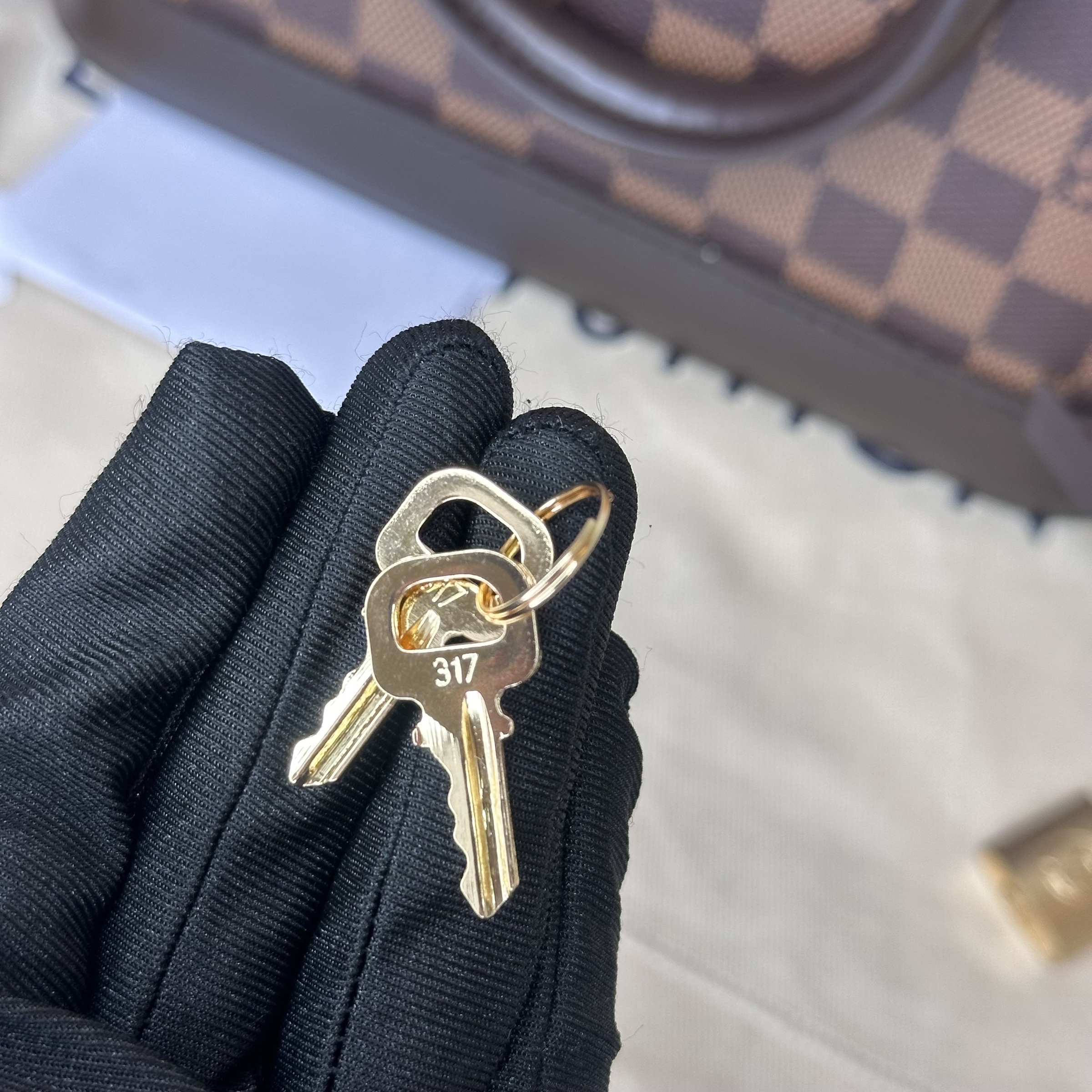 image_3DF6FE53-EE2D-4CA9-AD40-4B5848C3EE62_1762511208