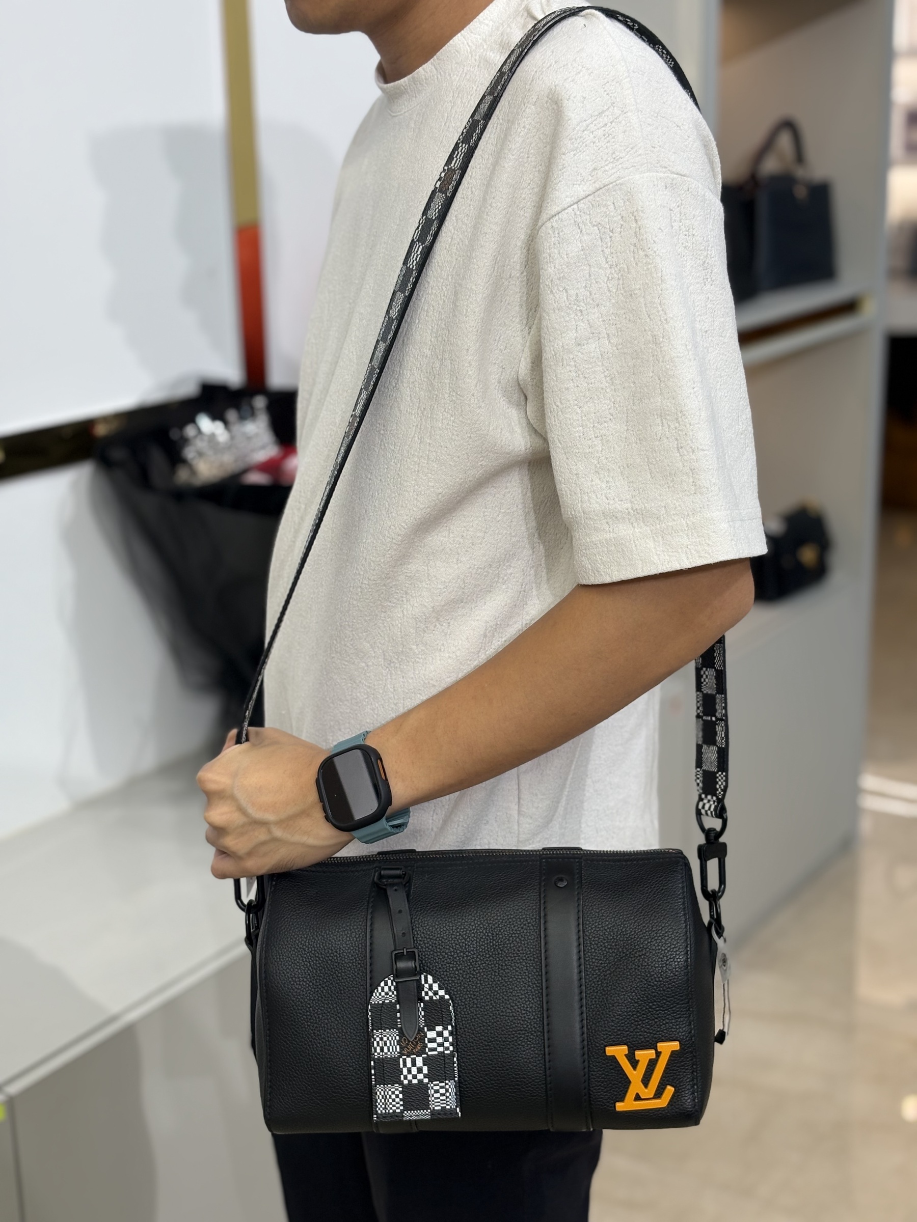 image_C2AC6ECE-F09C-4E73-B9E9-0E16AD6B1743_1762515177