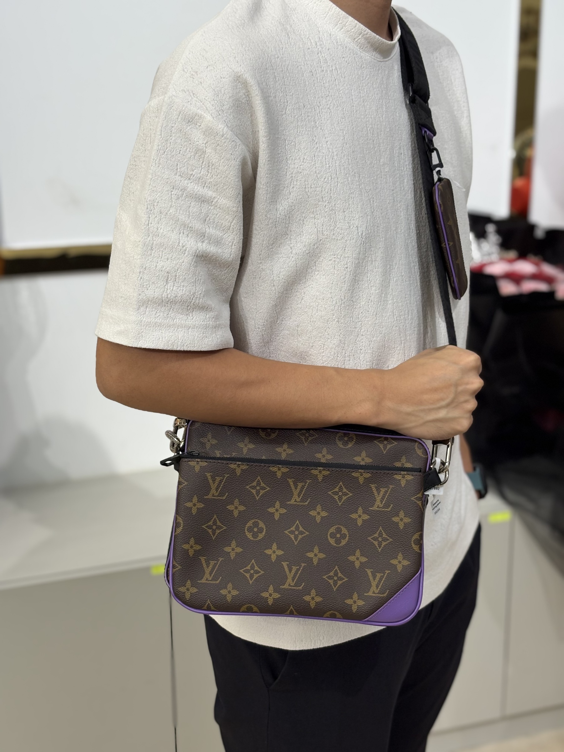 image_15E39380-EDCB-4F8E-8971-B915B869F682_1762515534