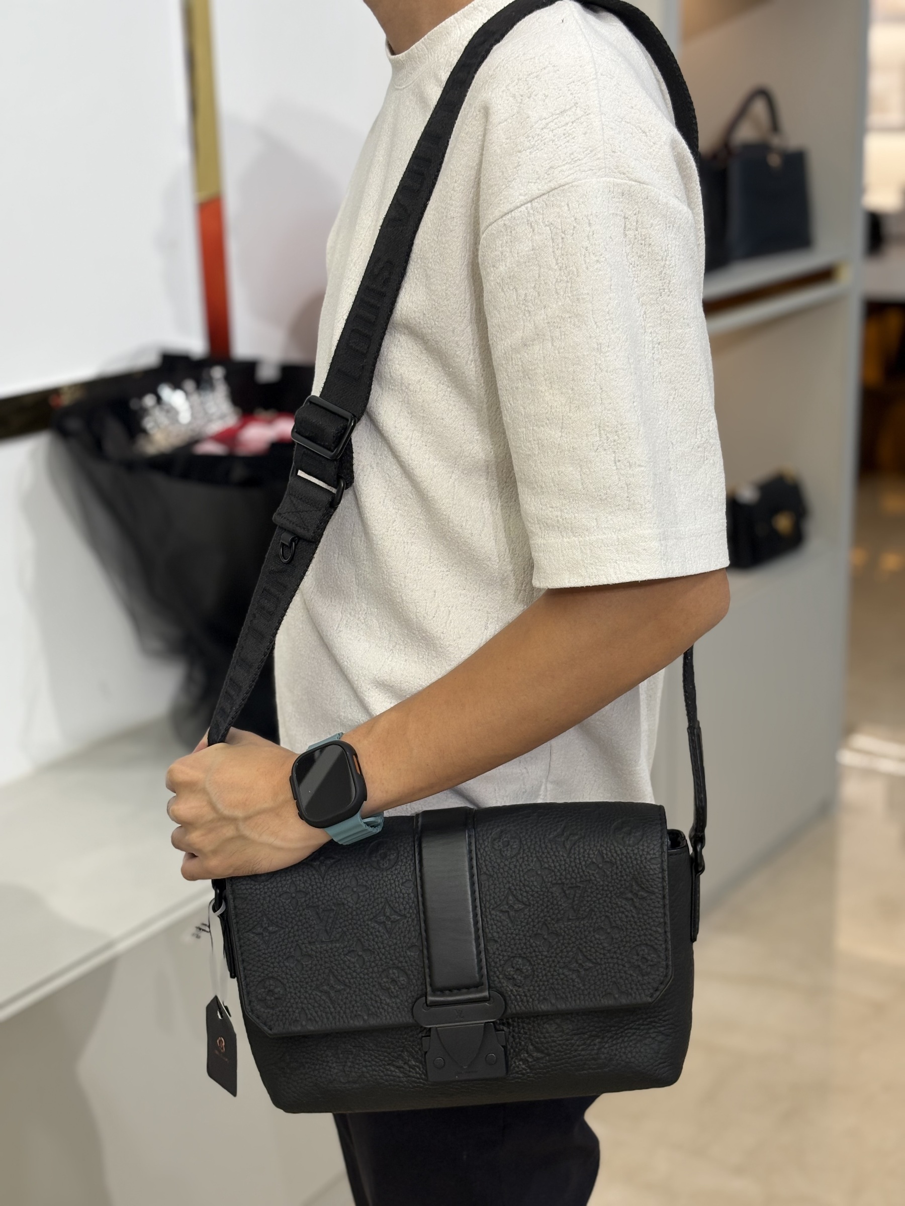 image_12B7F17E-879B-4376-A981-48854CD578D6_1762515737