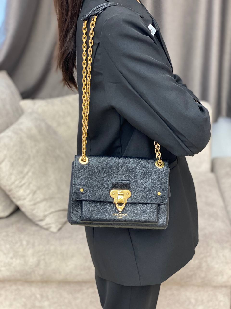 photo_2_2025-11-08_17-58-35