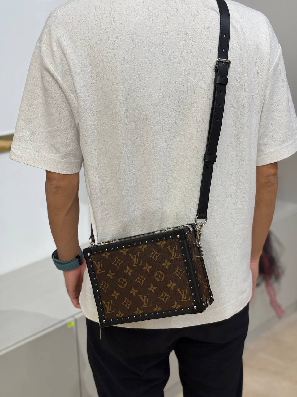 photo_1_2025-11-08_18-01-59