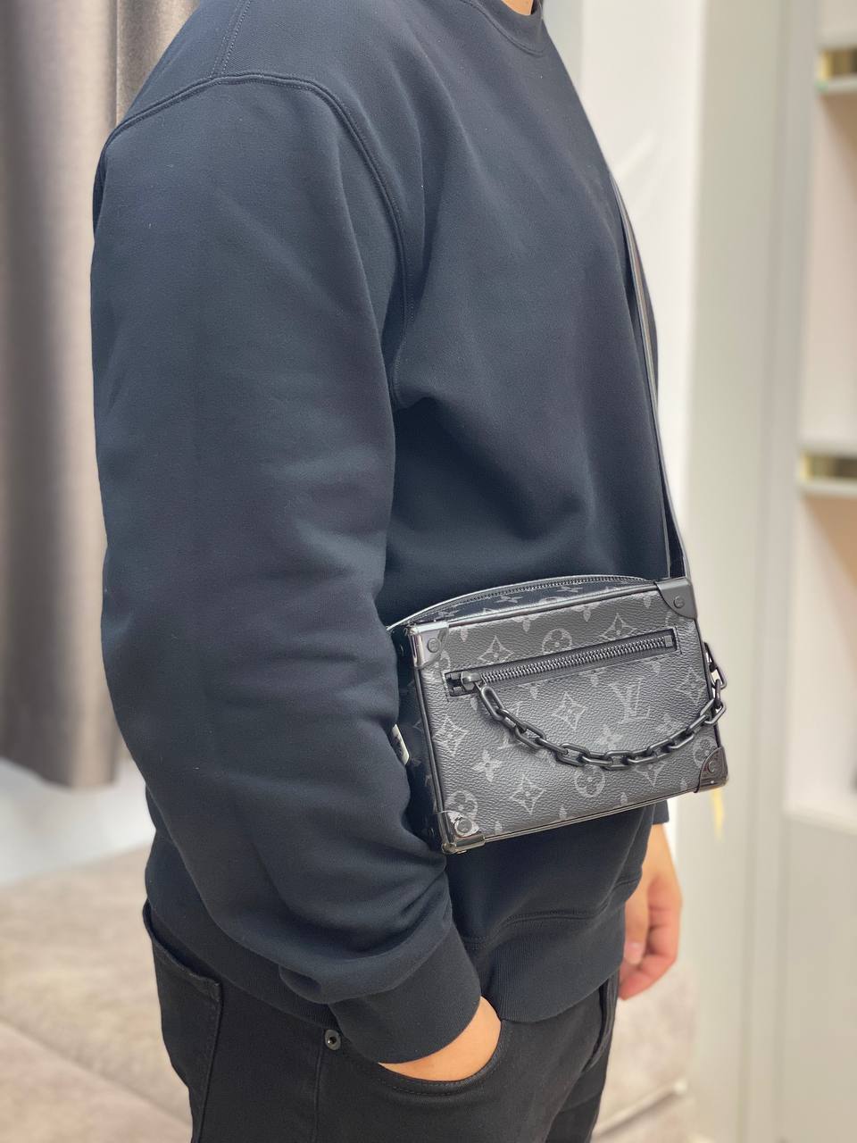 photo_1_2025-11-08_18-16-57