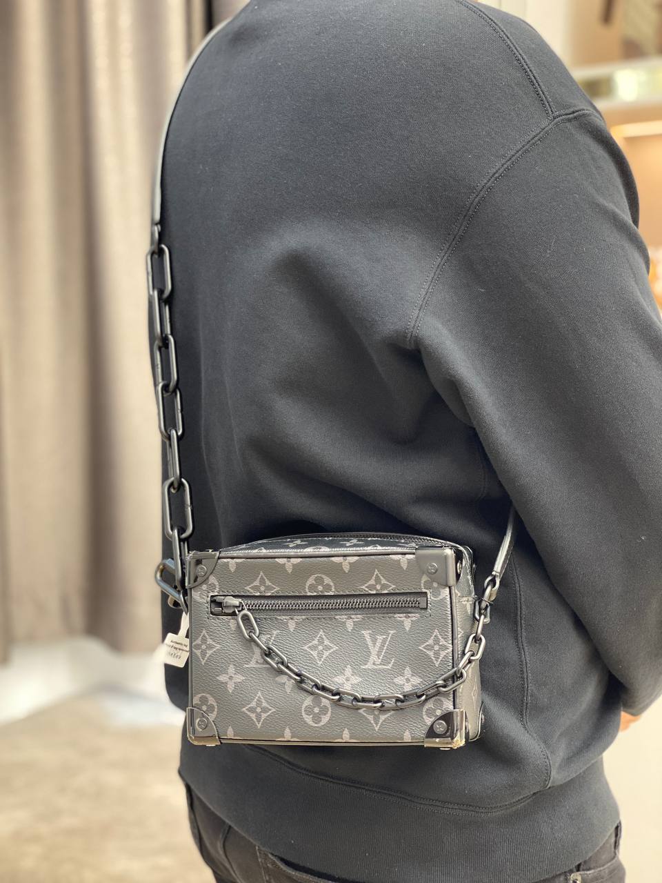 photo_2_2025-11-08_18-16-57