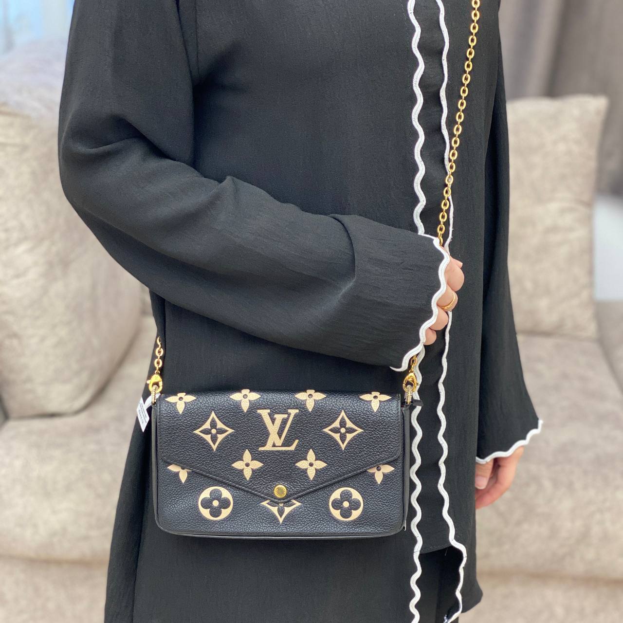 photo_3_2025-11-08_18-44-47