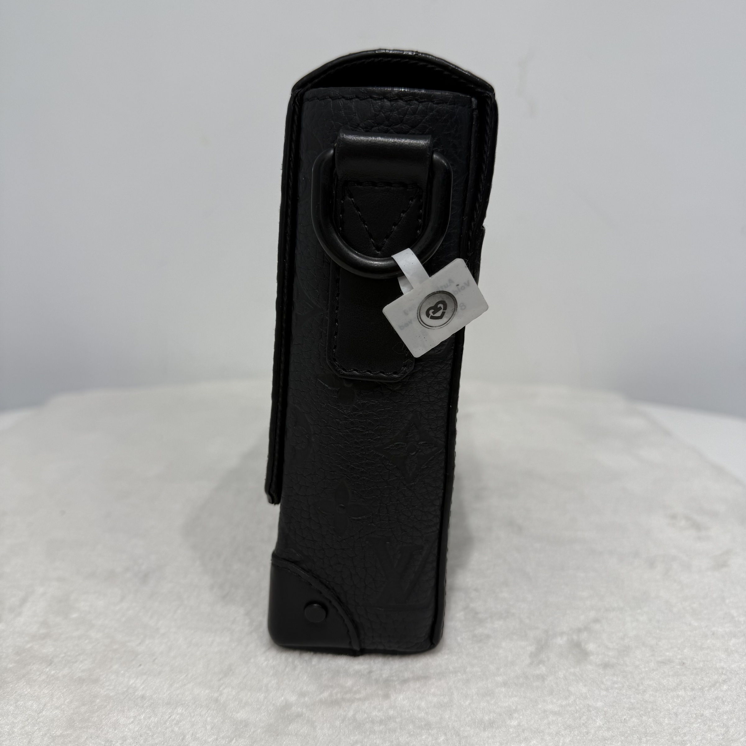 image_C38C7F48-7A35-4F97-8706-F64D09F9590C_1762769781