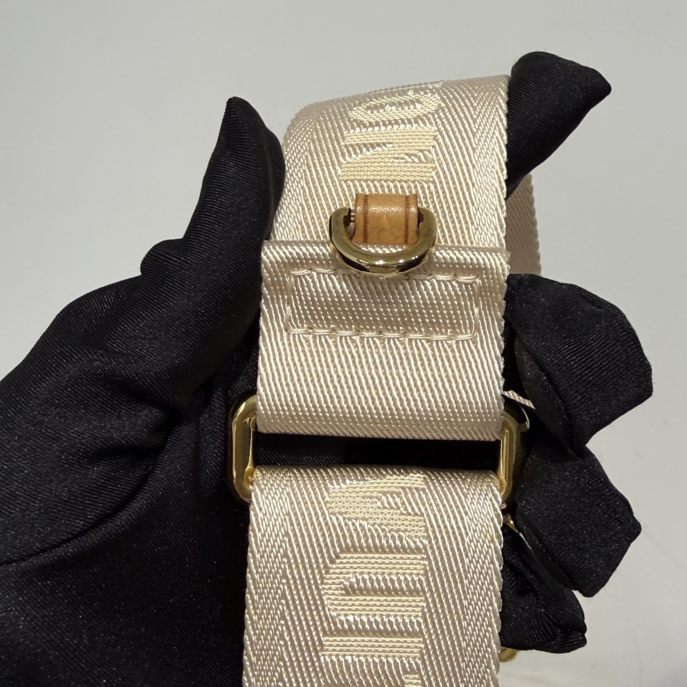 image_56644762-28DA-4D15-9457-88436183FA85_1762770627