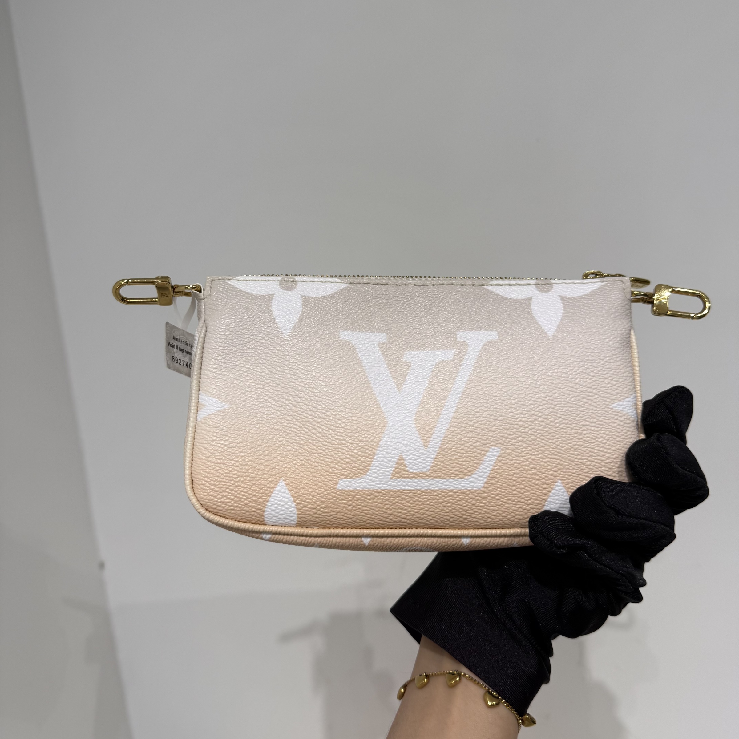 image_8382DB24-E7DC-471C-A5F0-3979B210680E_1762770627