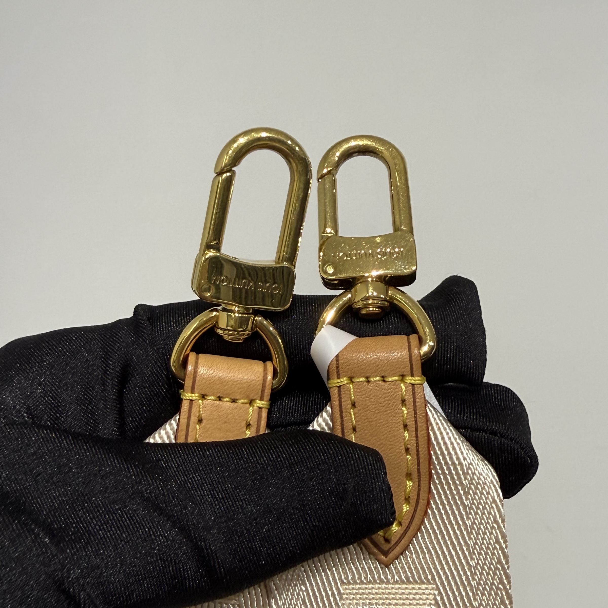 image_F4062282-F721-4E19-80D7-F92EB7CB7015_1762770628