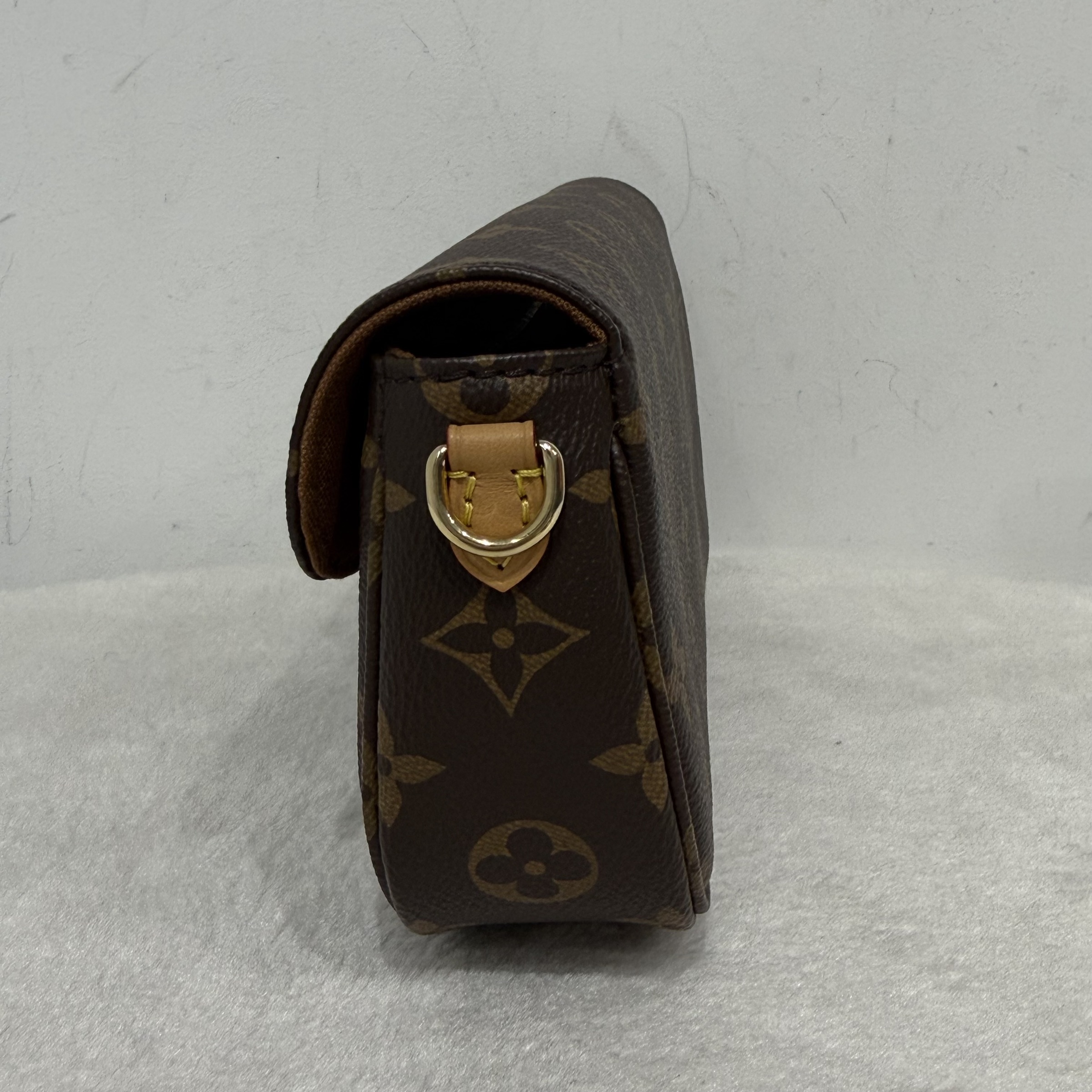 image_6E0F5E85-7D51-4A54-B7F7-5CB259C8D80F_1762770806