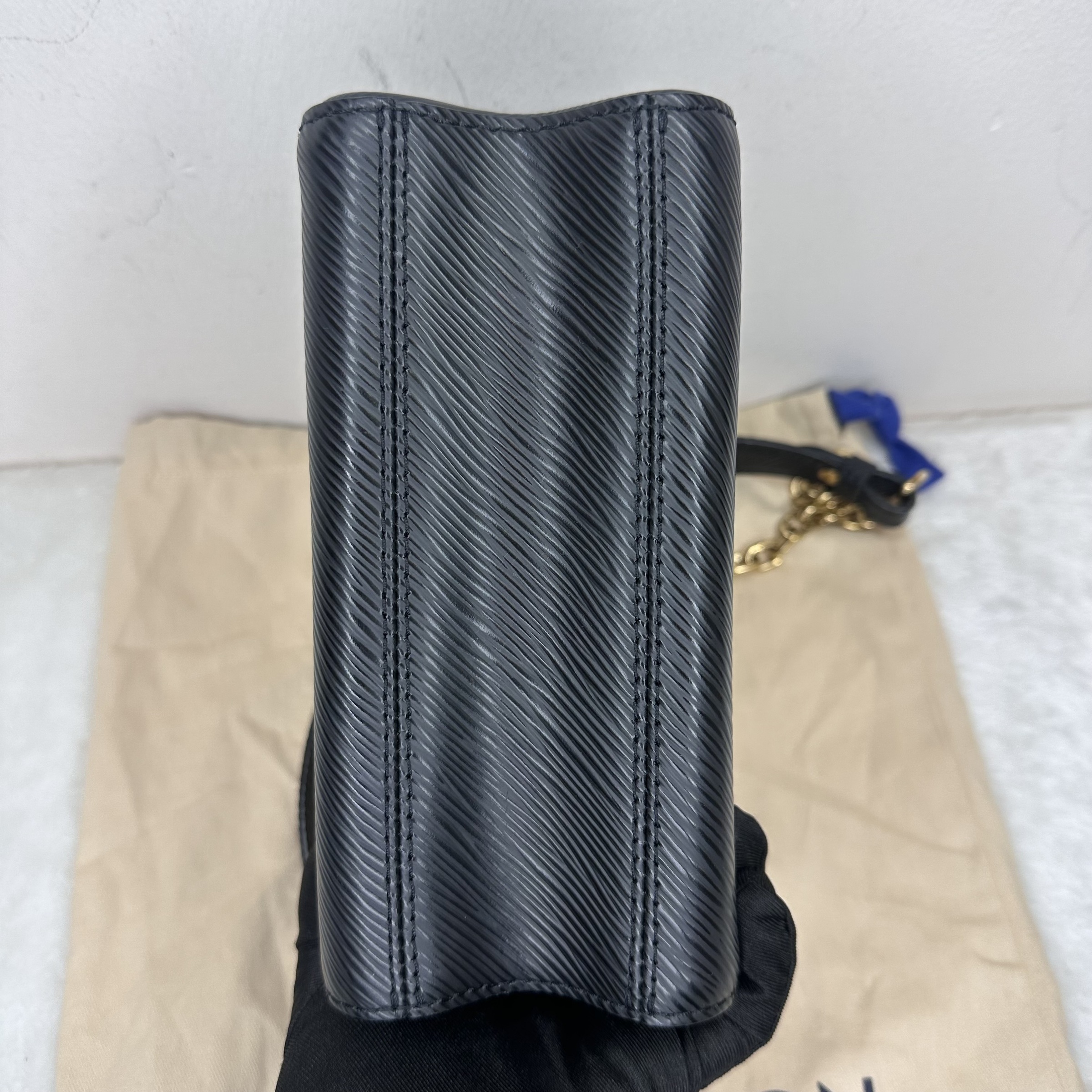 image_A8A6E556-A326-493A-8EA6-B6801E3B3DEB_1762846579