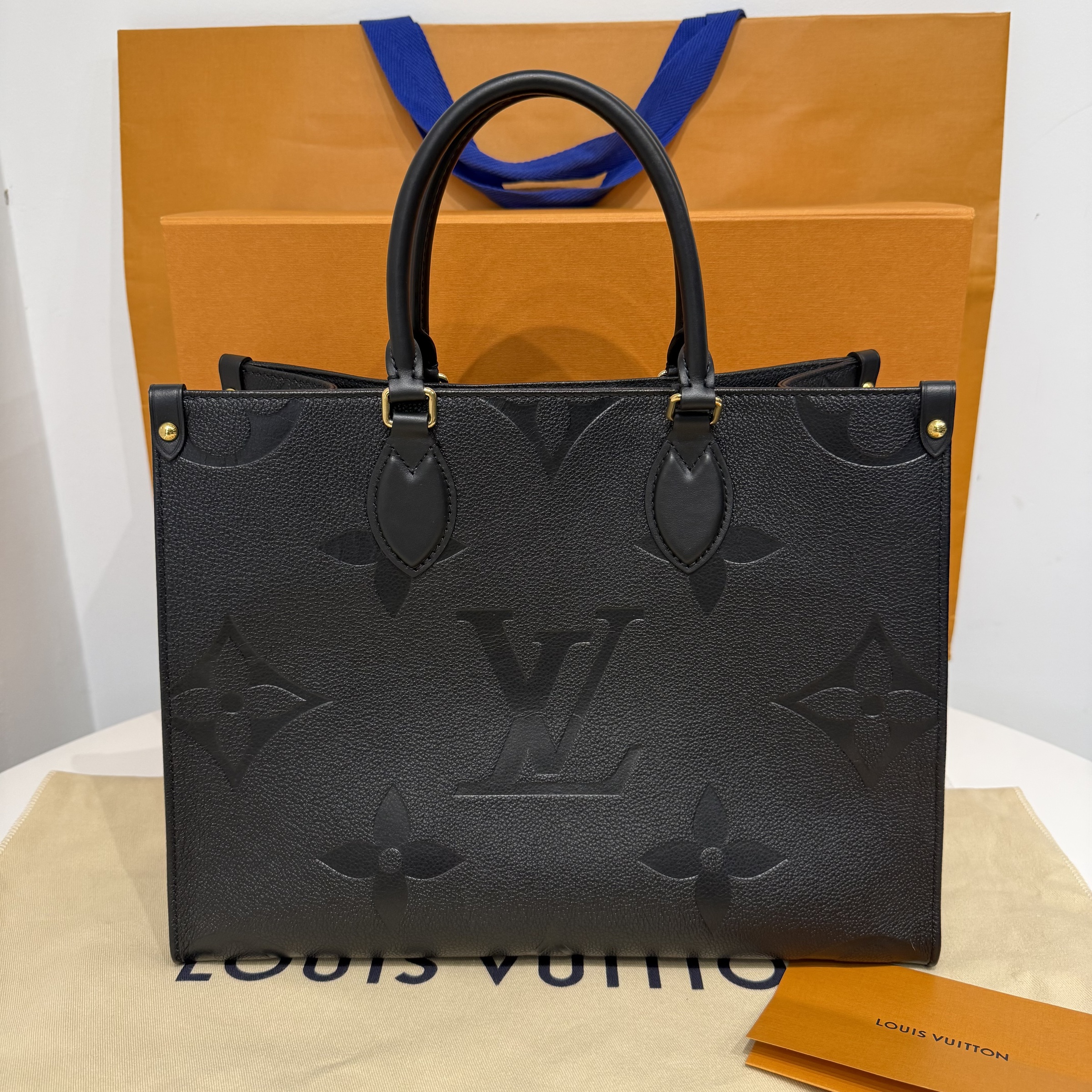 image_68075107-8A5F-4328-AD4F-A18C4666882A_1762847444