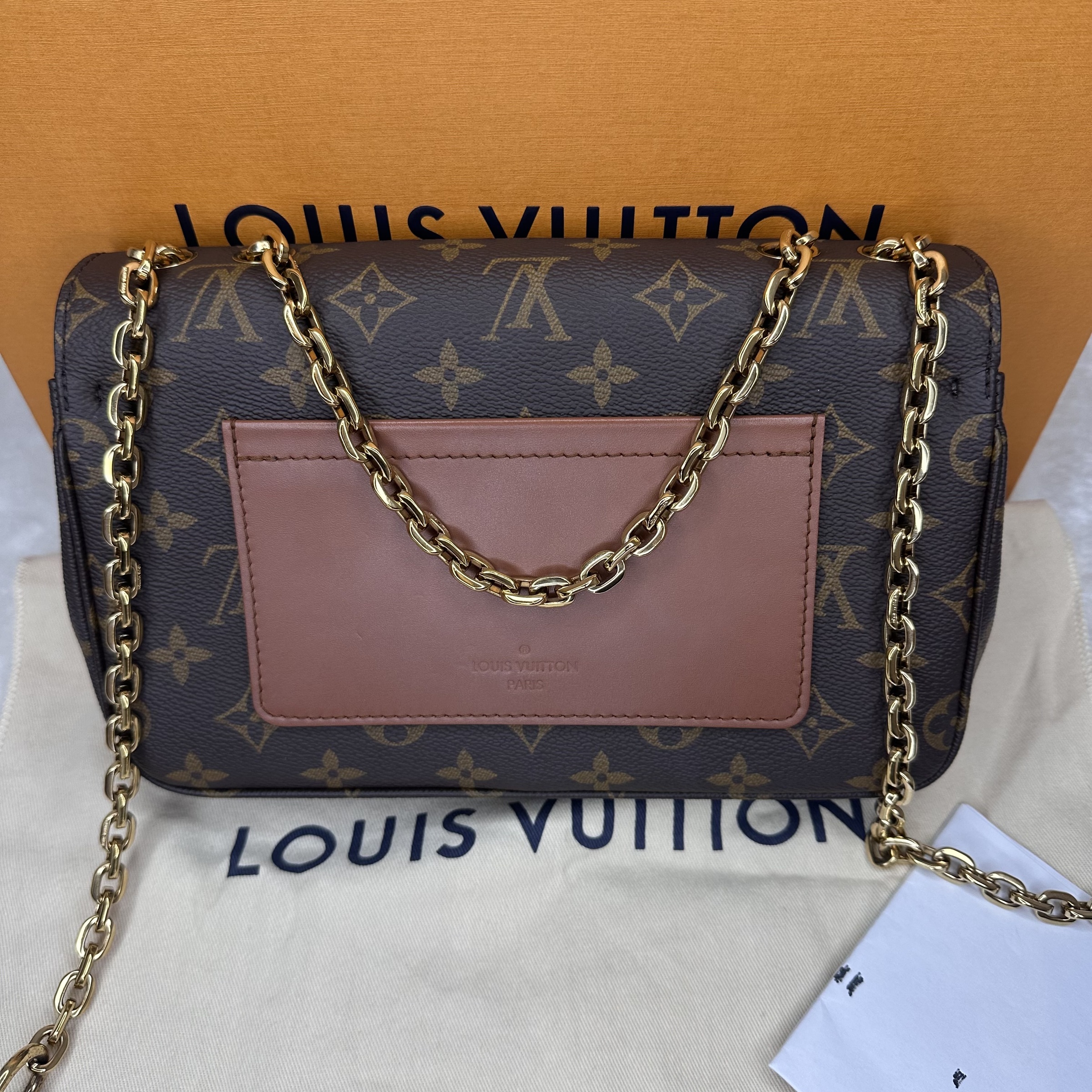 image_DF6D0826-06BD-4EF1-BD6D-A9A2B0395808_1762943142