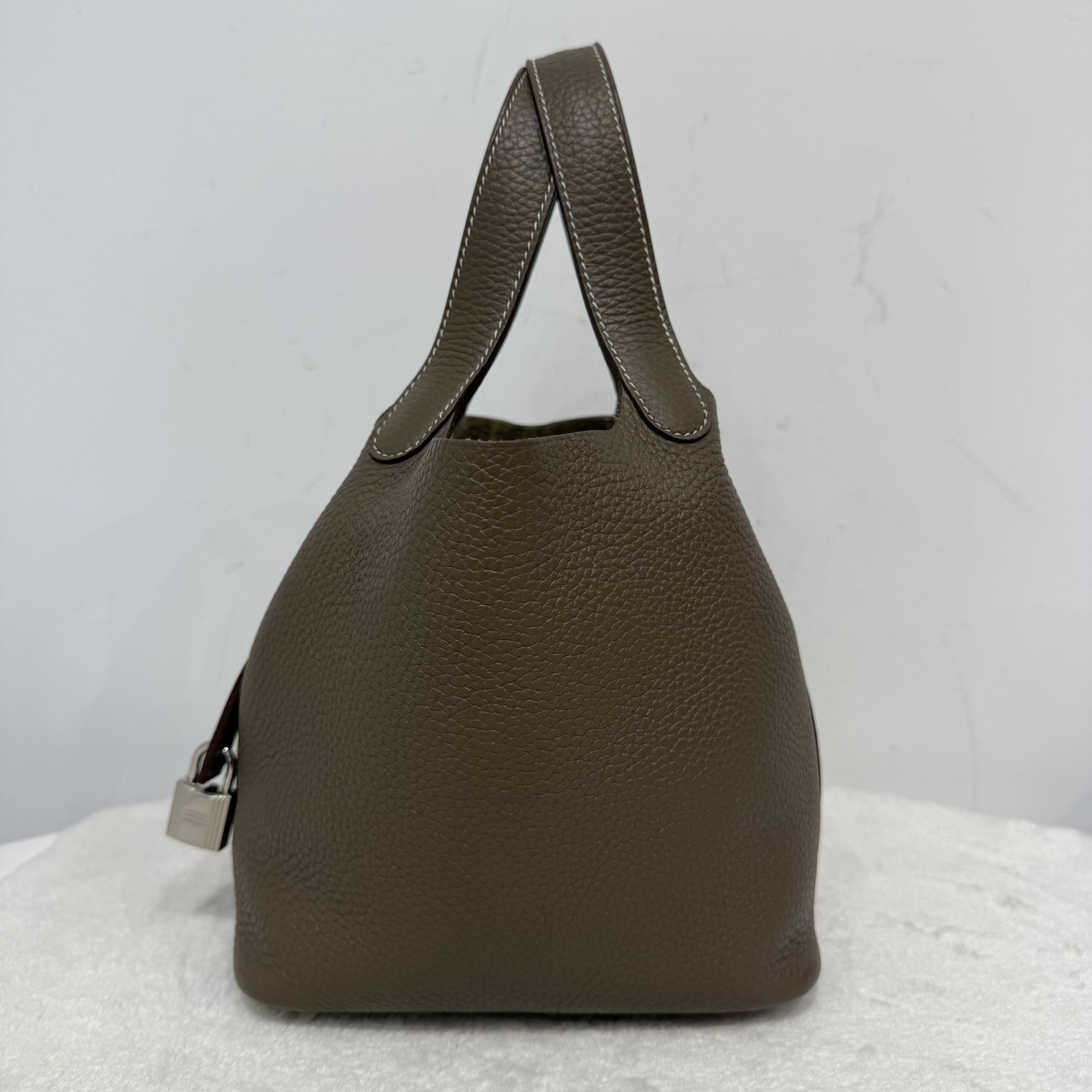 image_3B801AB5-0657-46B7-8C82-C566134CED9A_1763008371