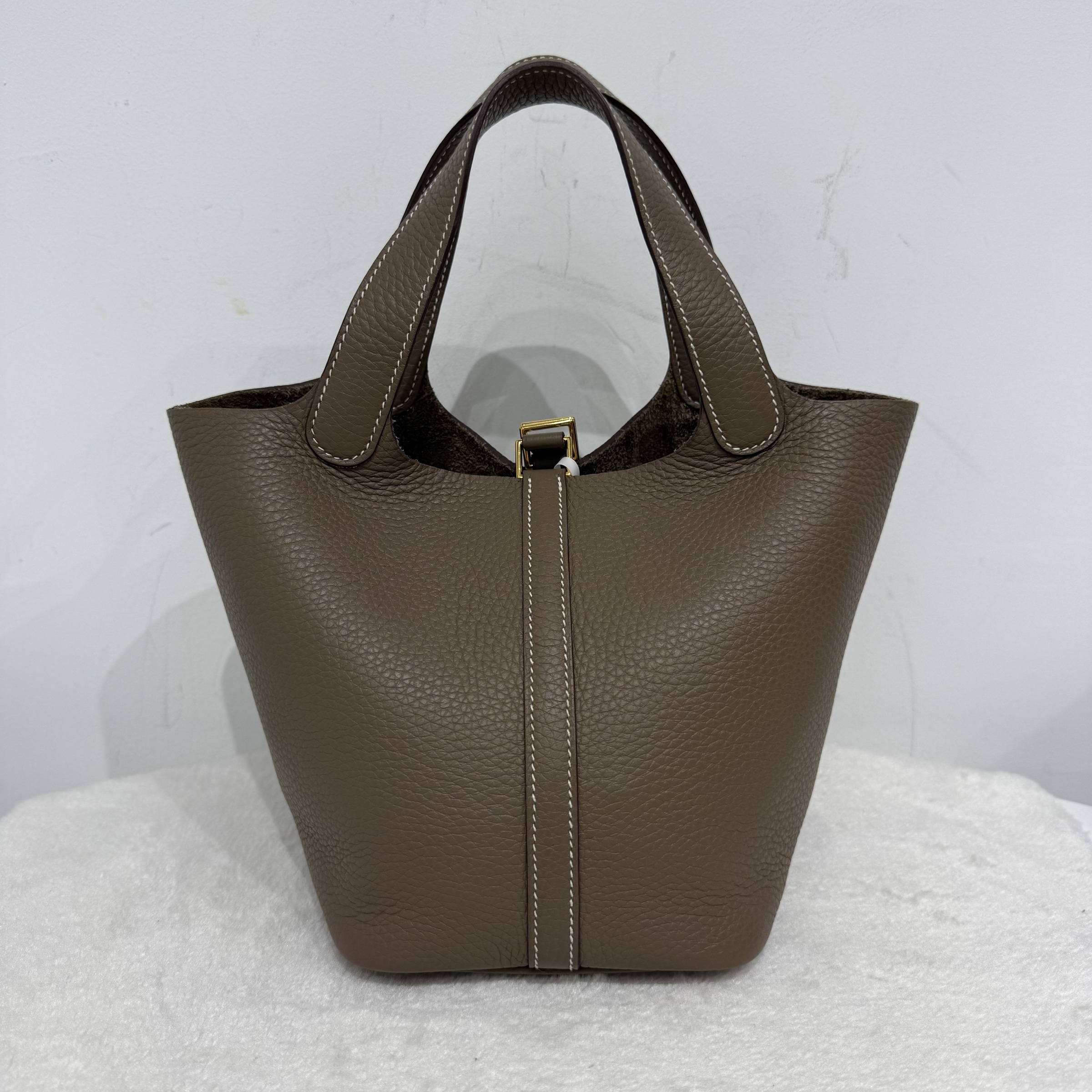 image_ED9087FA-C238-41DF-B4D9-A48E87C7066A_1763012309