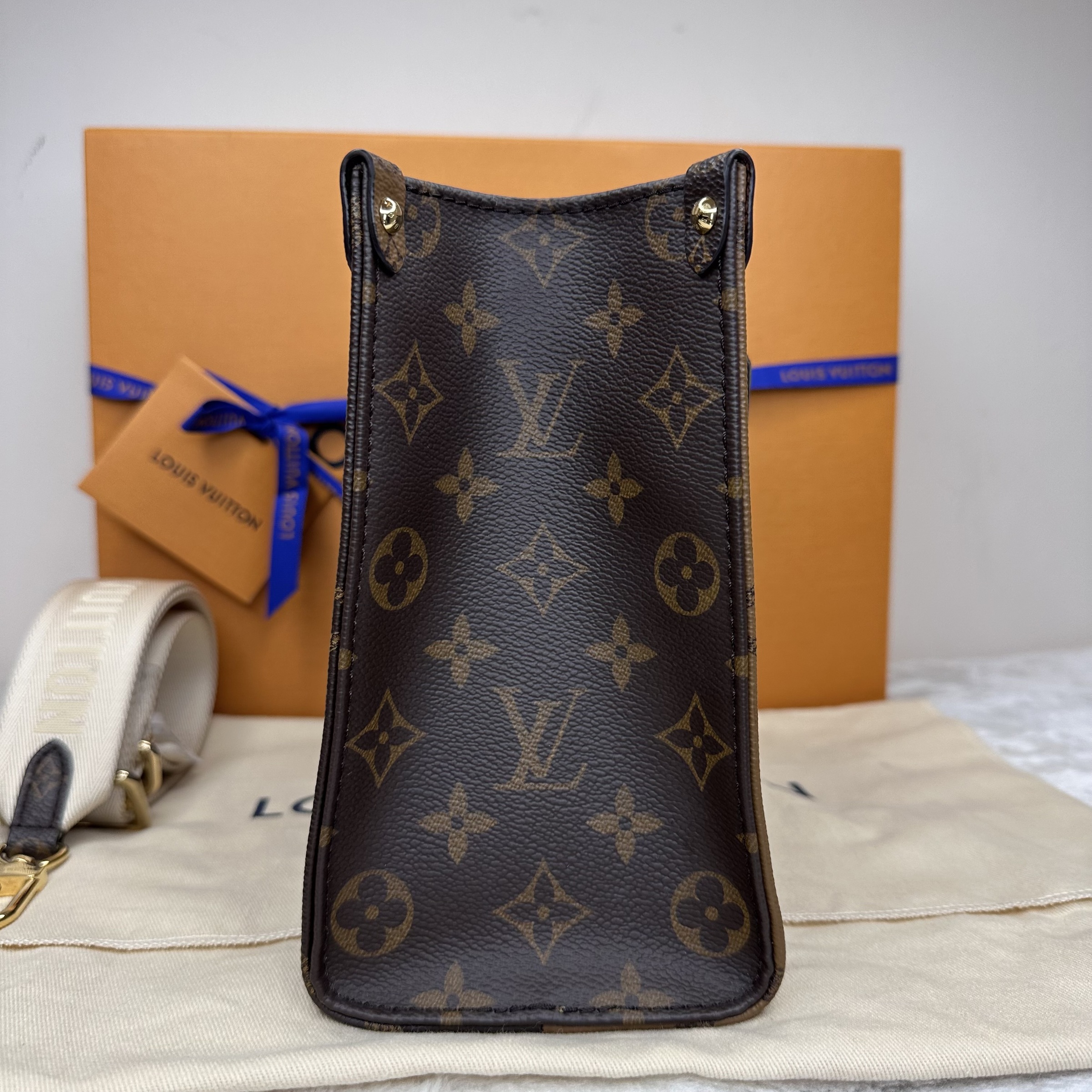 image_F3DC5318-A2BE-4724-8CE8-DBE42C9DA7B4_1763022802