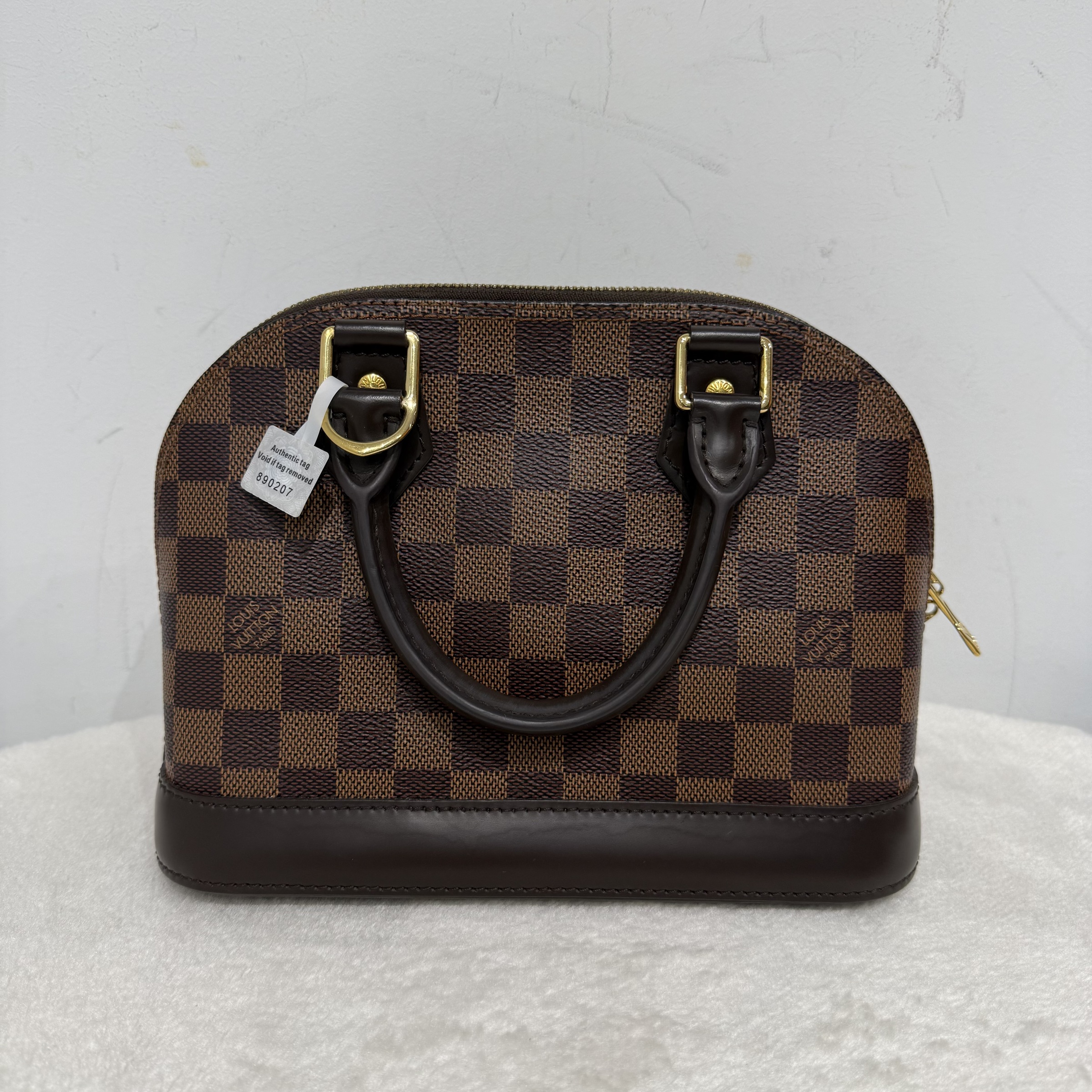 image_093F9DC1-C3D7-4883-9113-916C57F2E159_1763088818