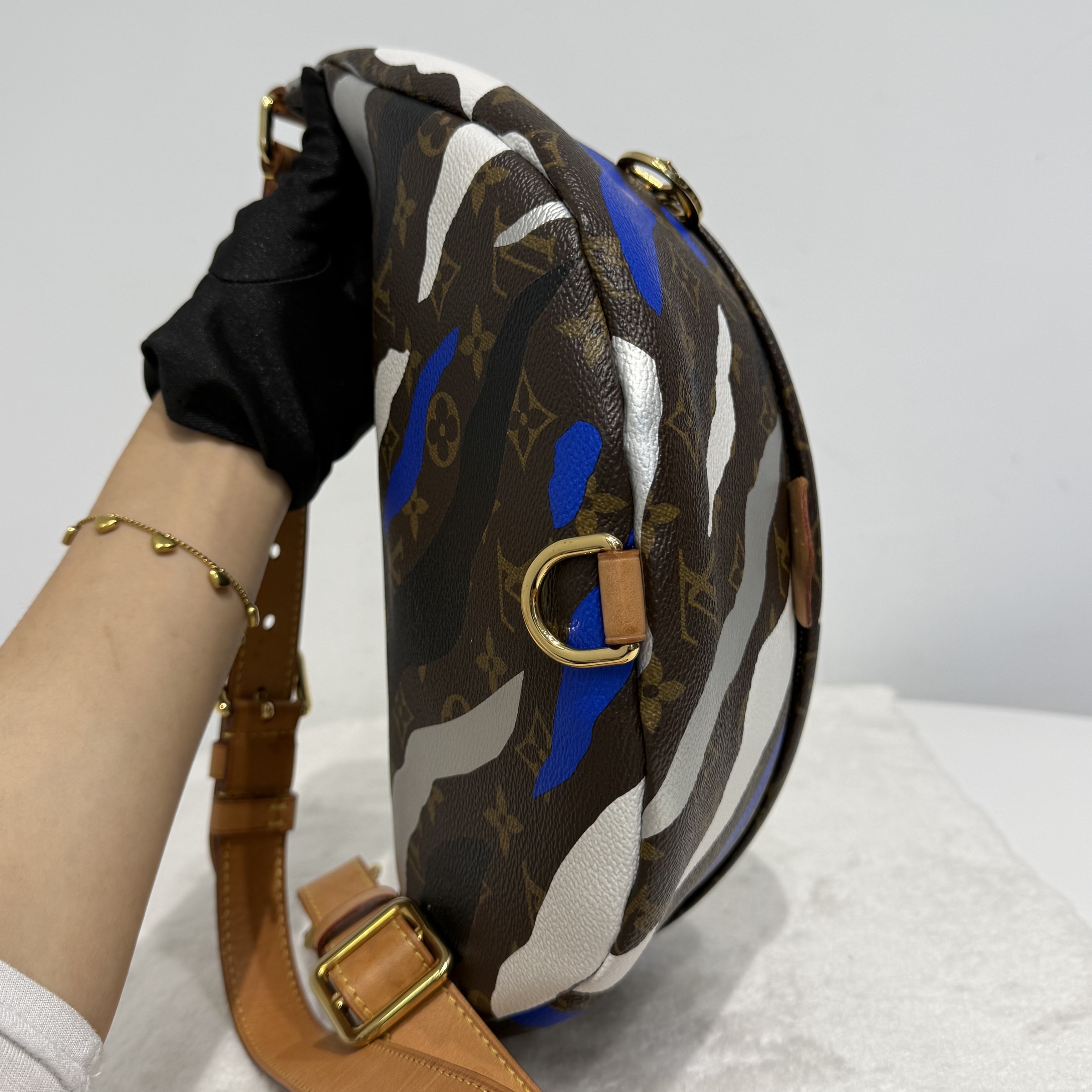 image_AE8CFE03-2C41-4271-8EE5-93E93FA69EE4_1763358496