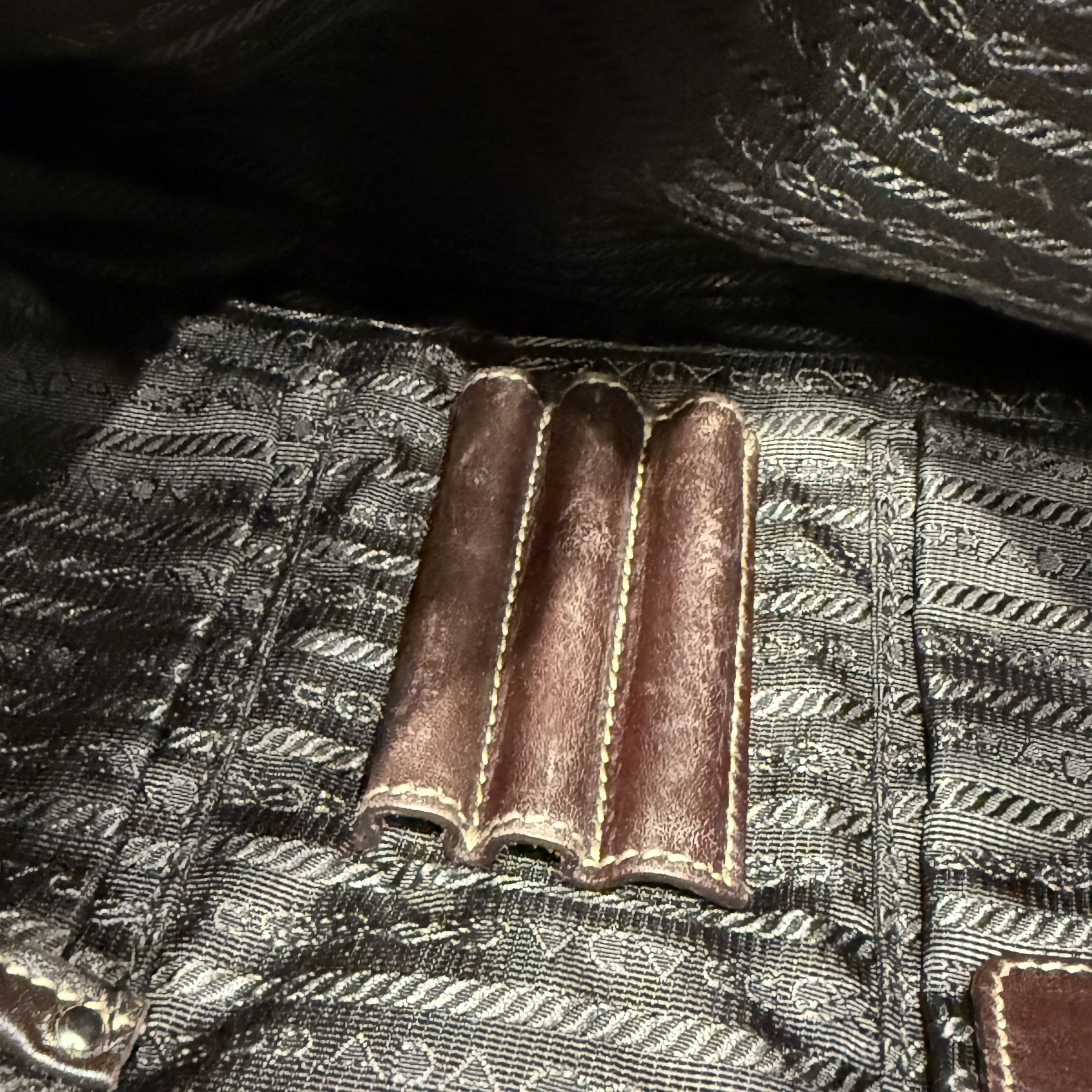 image_4C04B575-3DC3-4125-AE7F-308A9BEEBAFA_1763374319